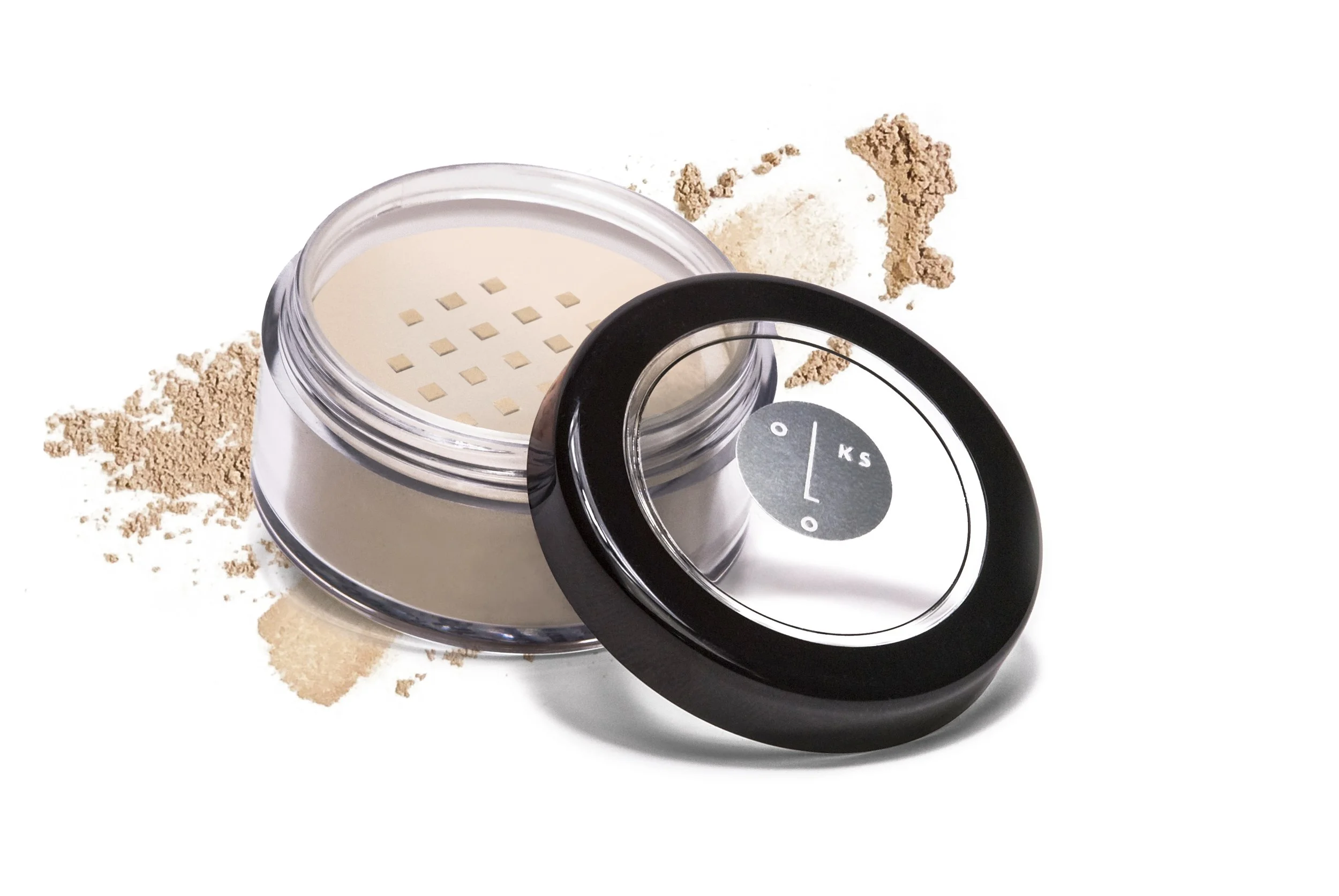 makeup-LOOSE MINERAL POWDER_LIGHT MEDIUM.jpg