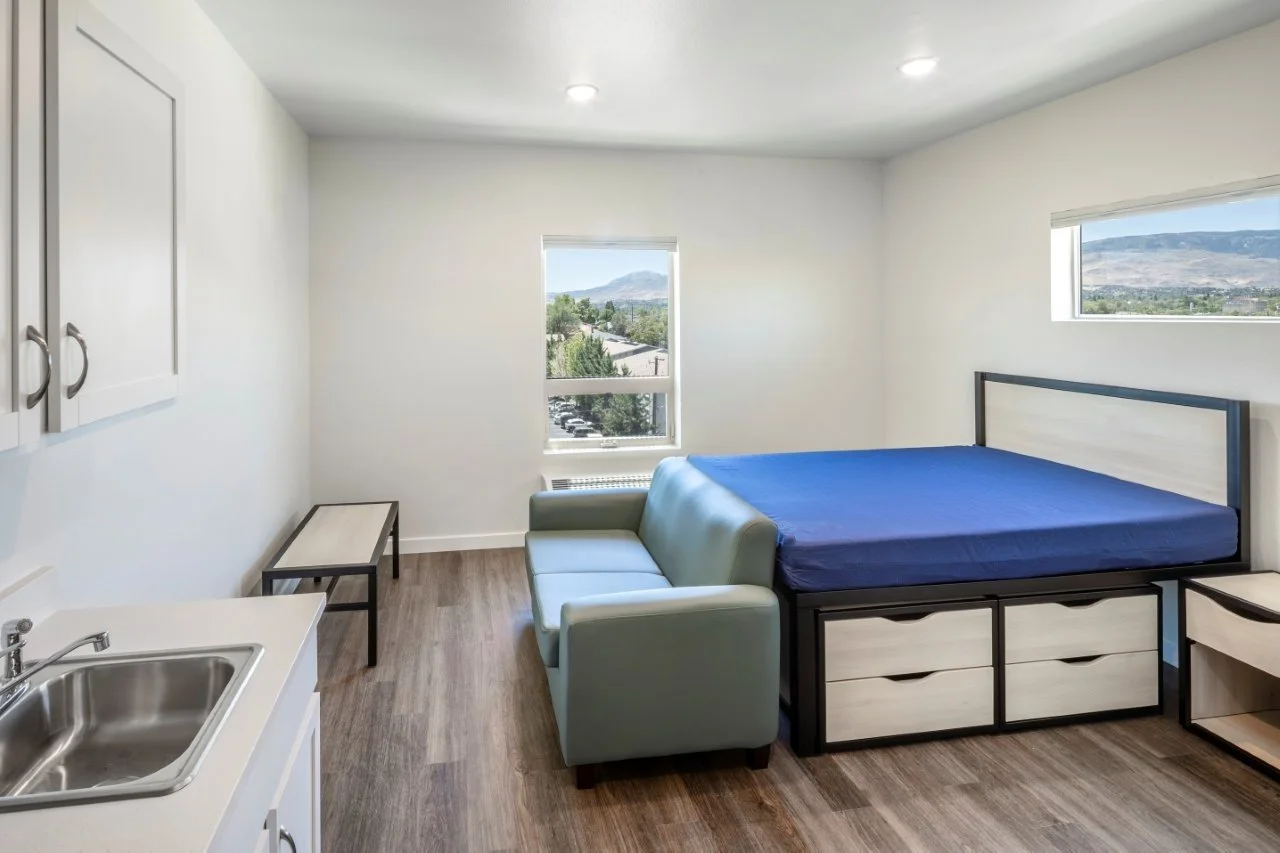 DOW_0669hi res retouched .jpg