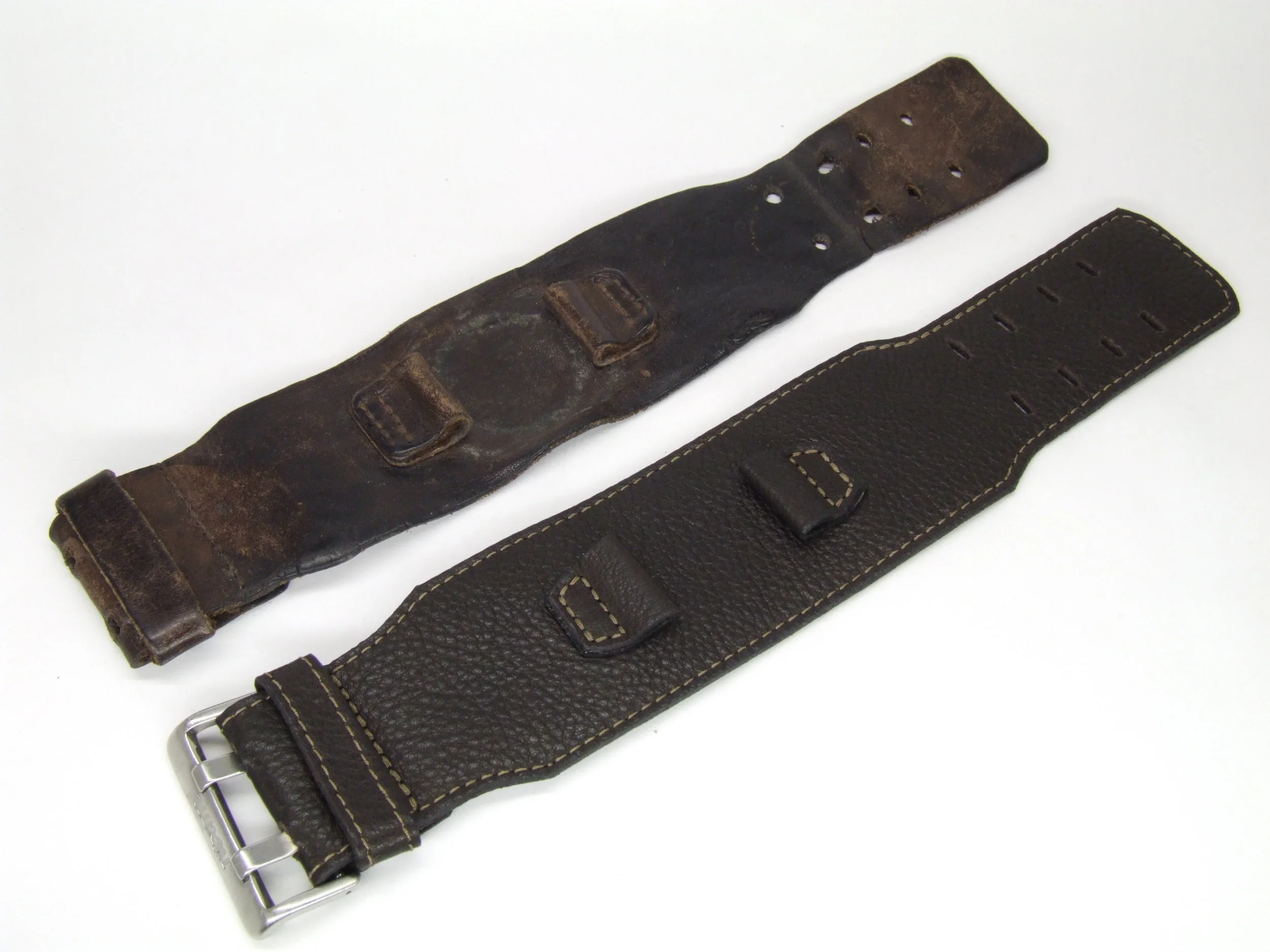 brown-leather-replace-nixon-watch-strap-against-original.jpg