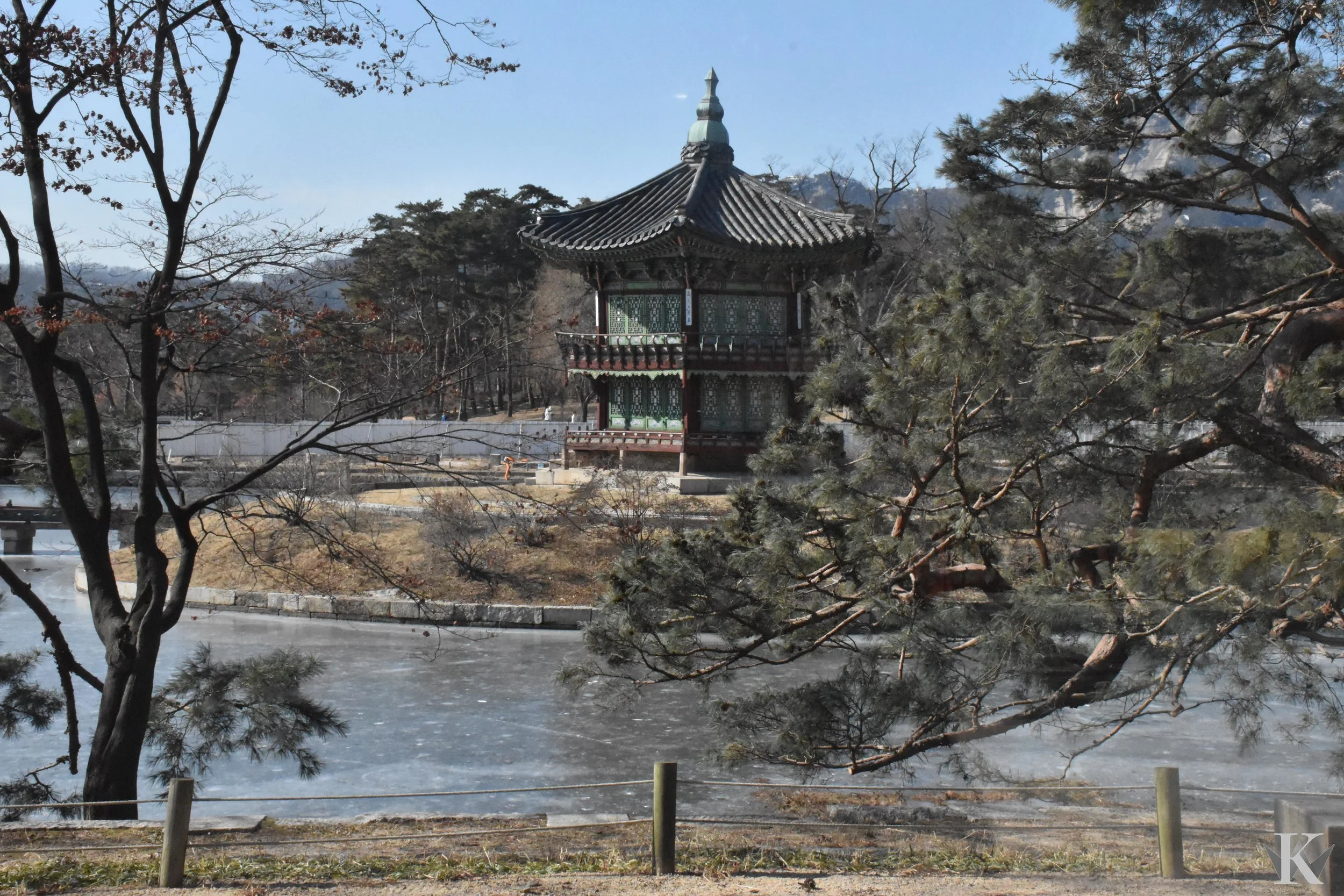 gyeong_pavilion.JPG