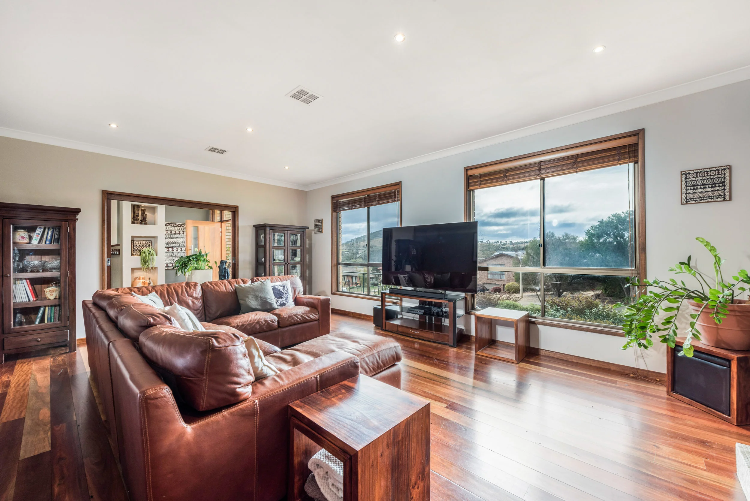 25 Carr Cres Wanniassa - 038.jpg