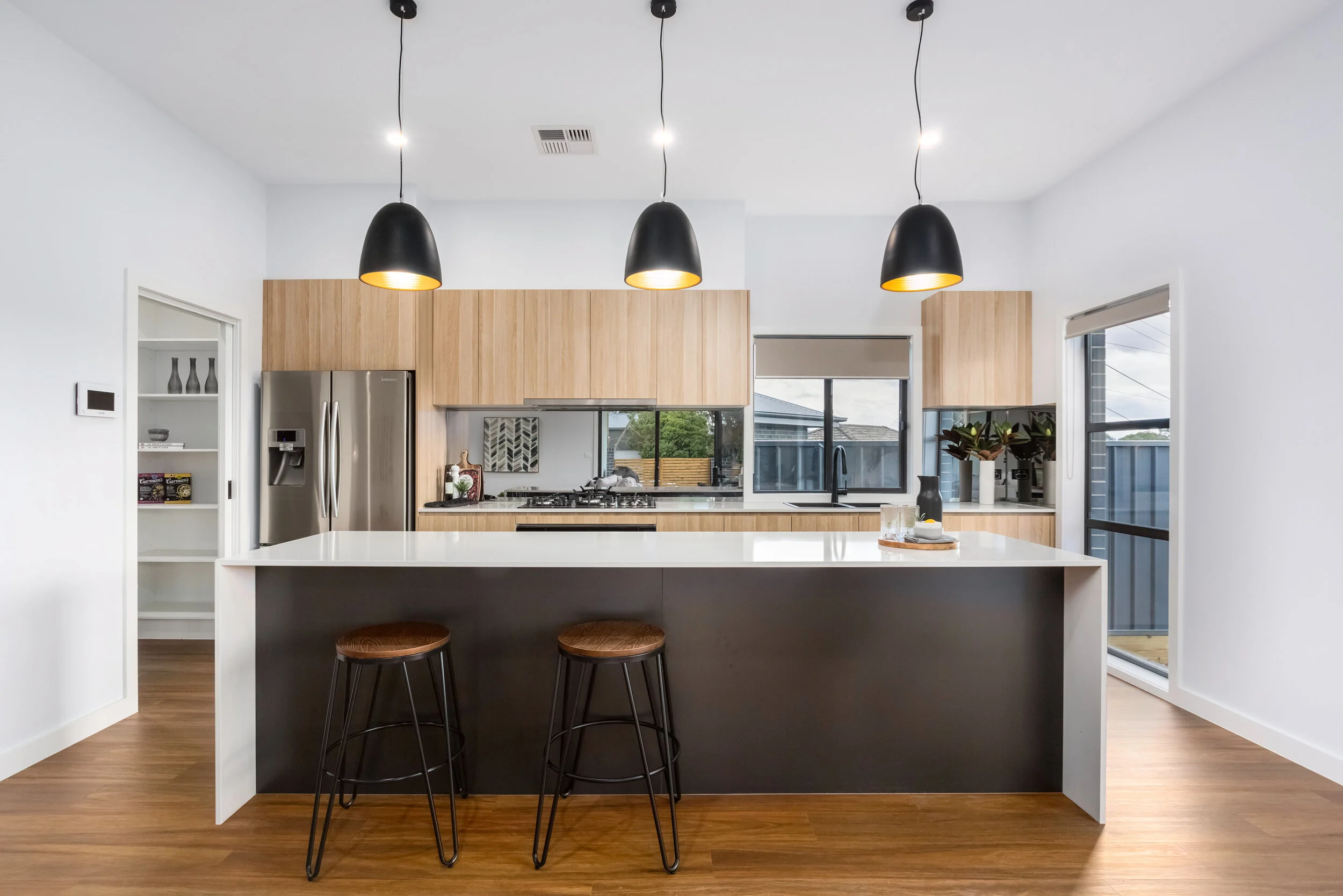 96 Canopus Cres Giralang - 022.jpg