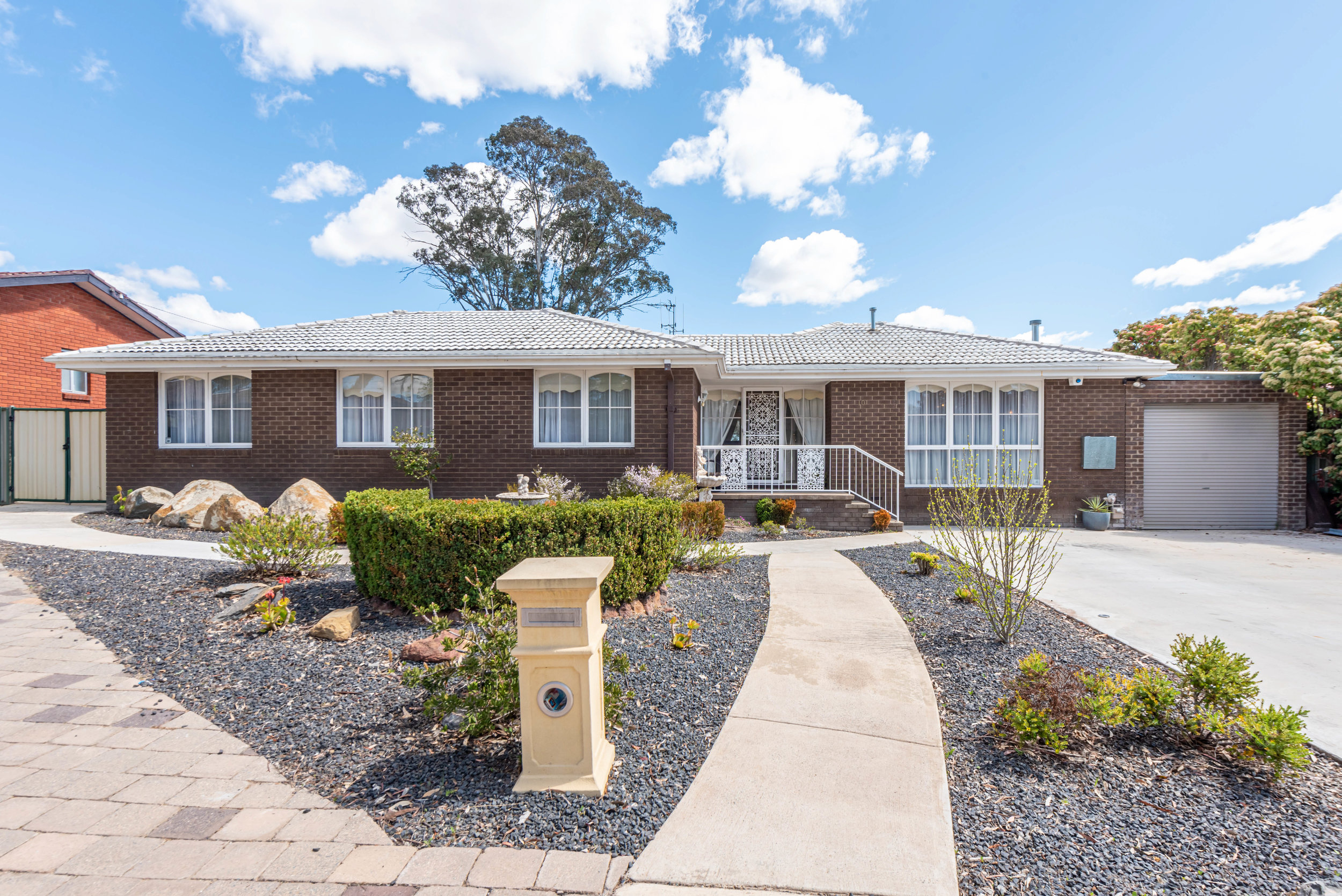 10 Dowthwaite St Fraser - 001.jpg