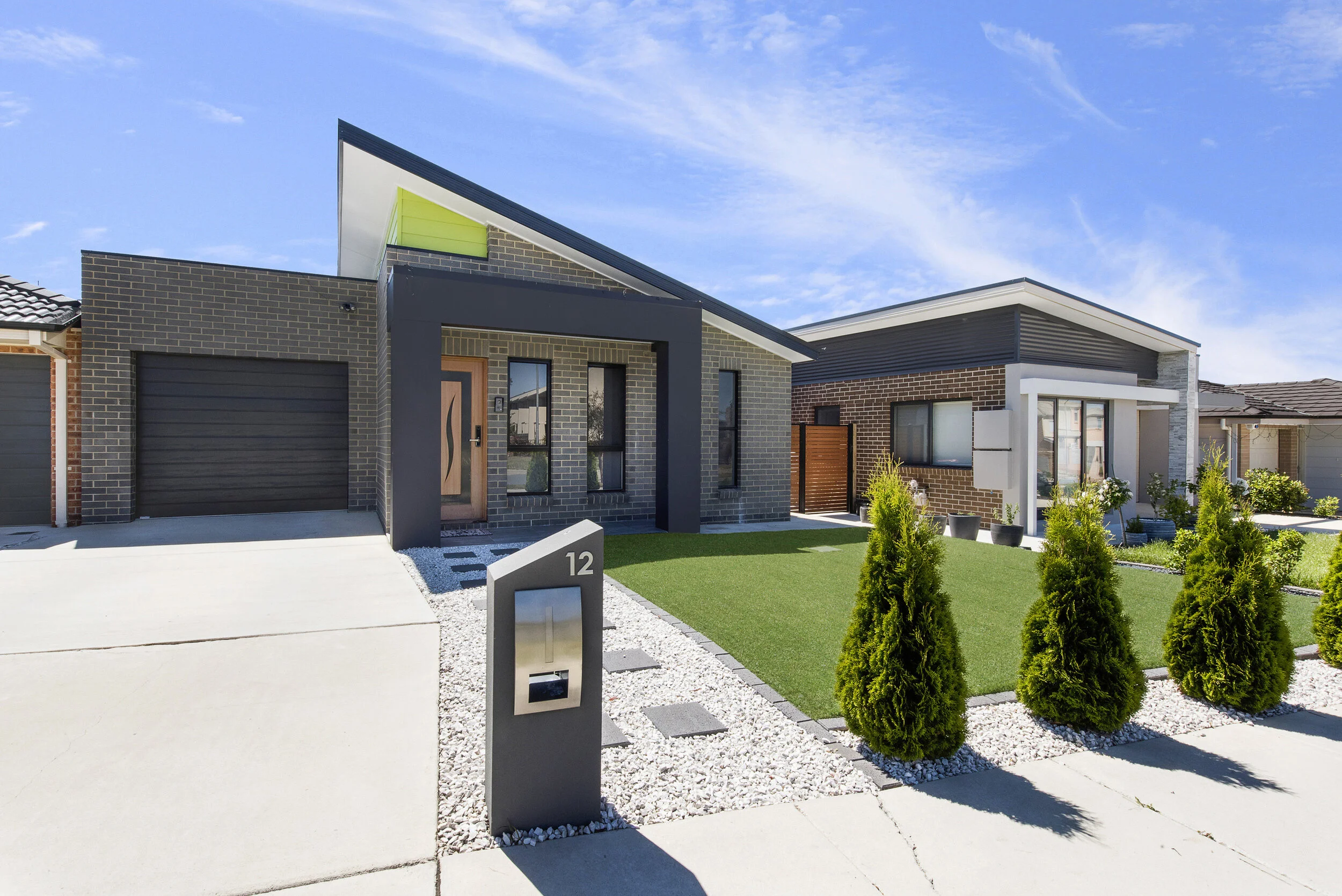 156566567312362420 (1).jpg