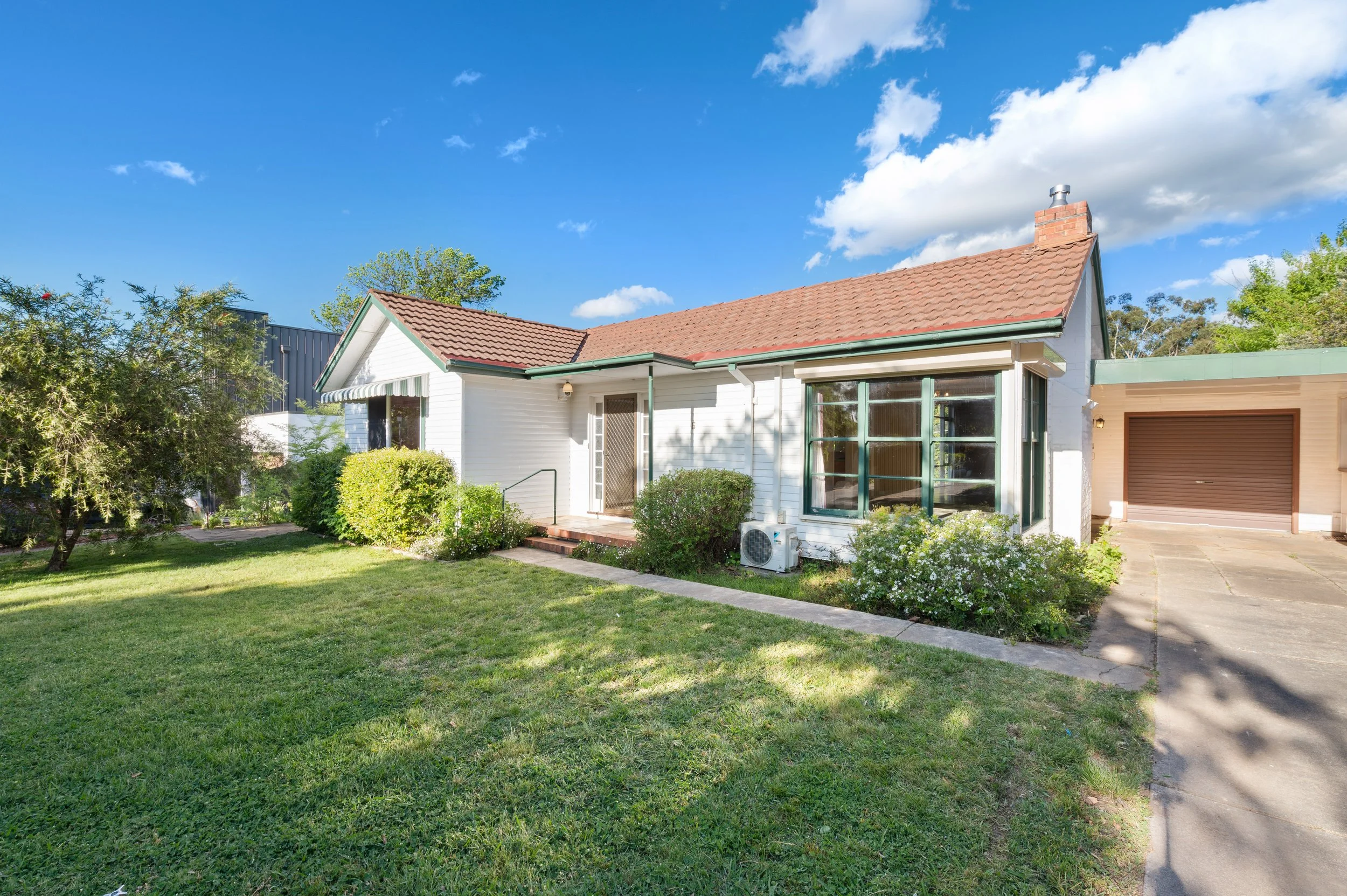 6 Rodway Street Yarralumla — HIVE Property Canberra Real Estate Canberra