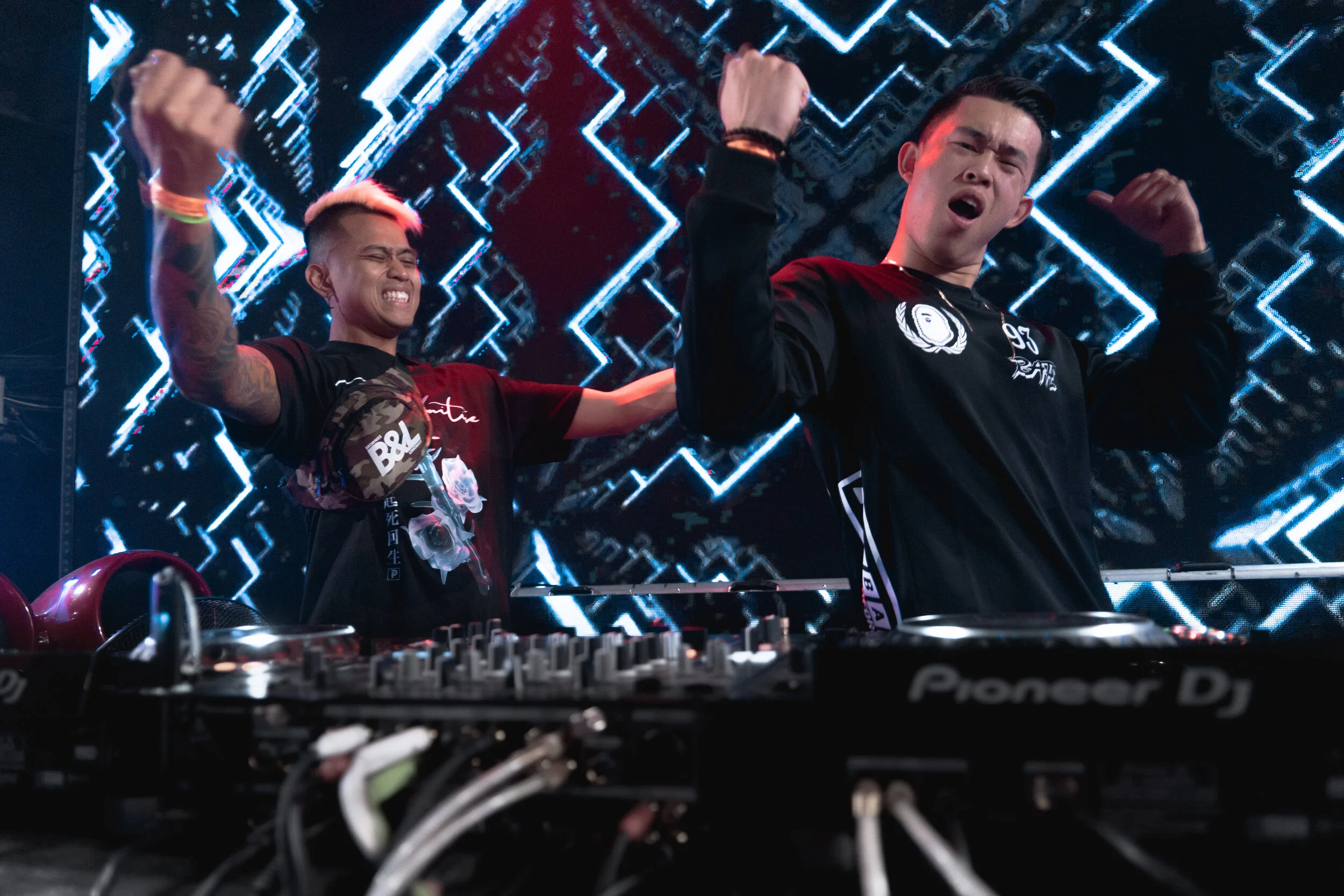 M3ngo B2B Goldbrush @ Flavours Festival