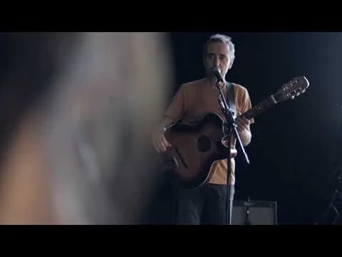 HORSE IN THE HOUSE - Welcome