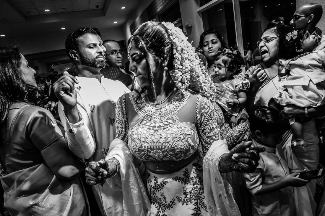 indian-wedding-four-seasons-hotel-miami-destination-wedding-photographer-momenticos-rocio-vega-18.jpg