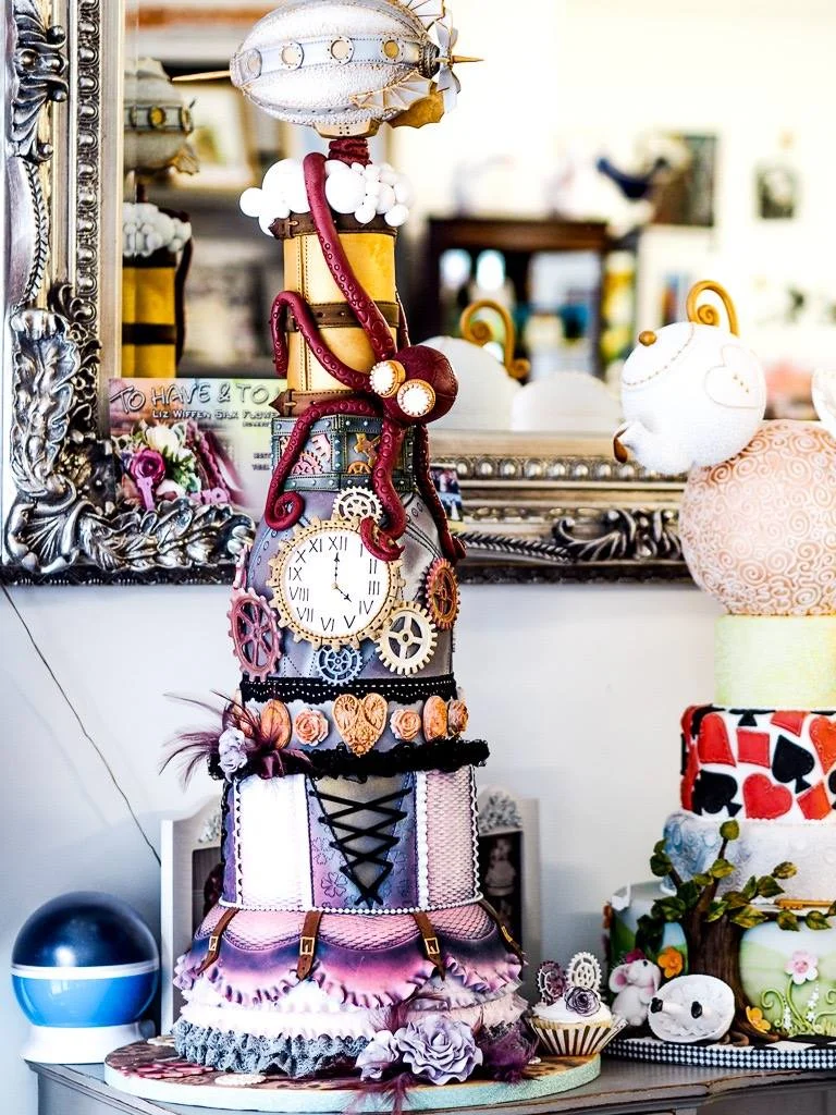 Lindy lou trial cake.jpg