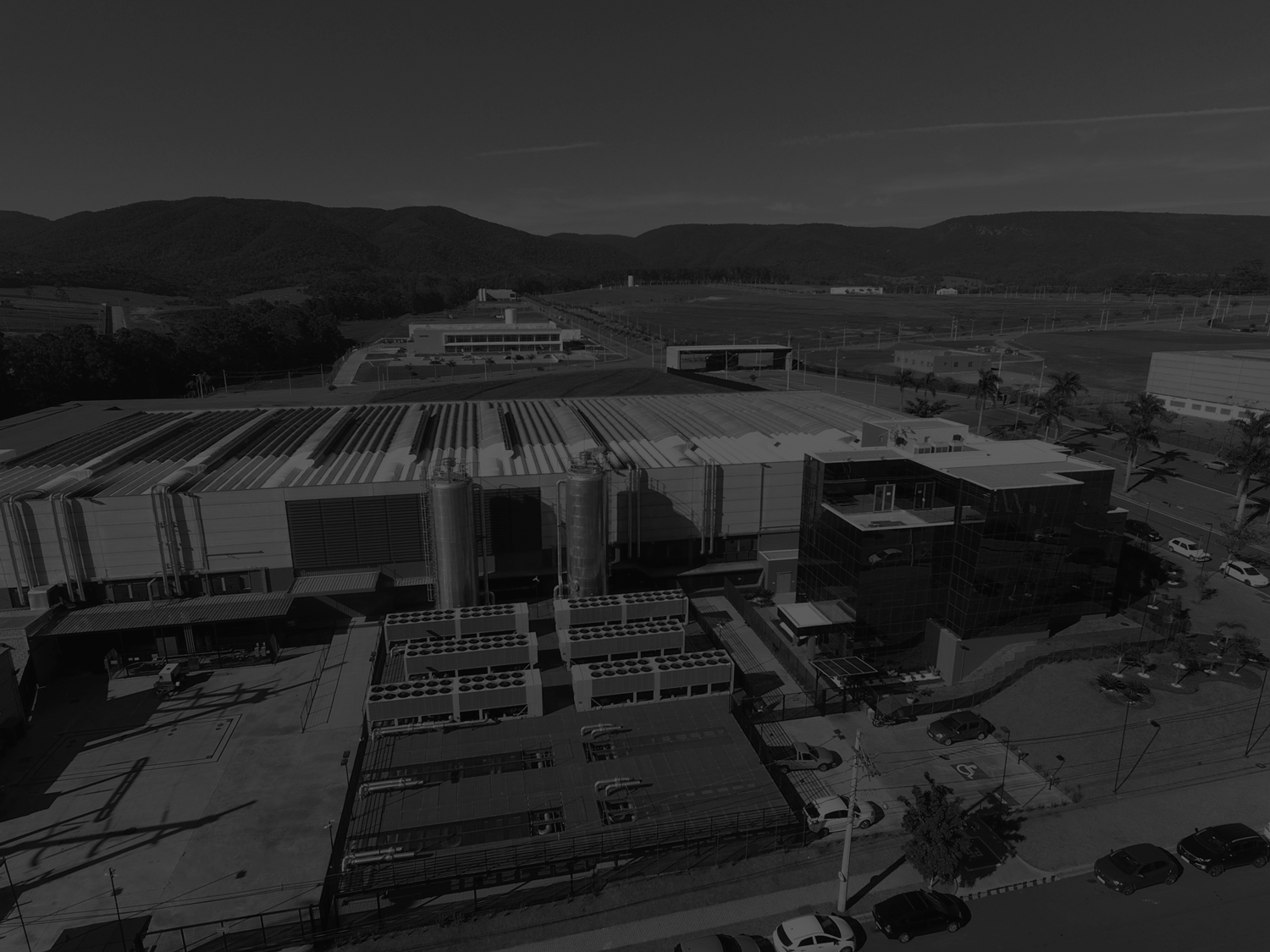 brookfield_2018_04-05_infraestrutura-ascenty_01_data-center-jundiai-sp-min.png