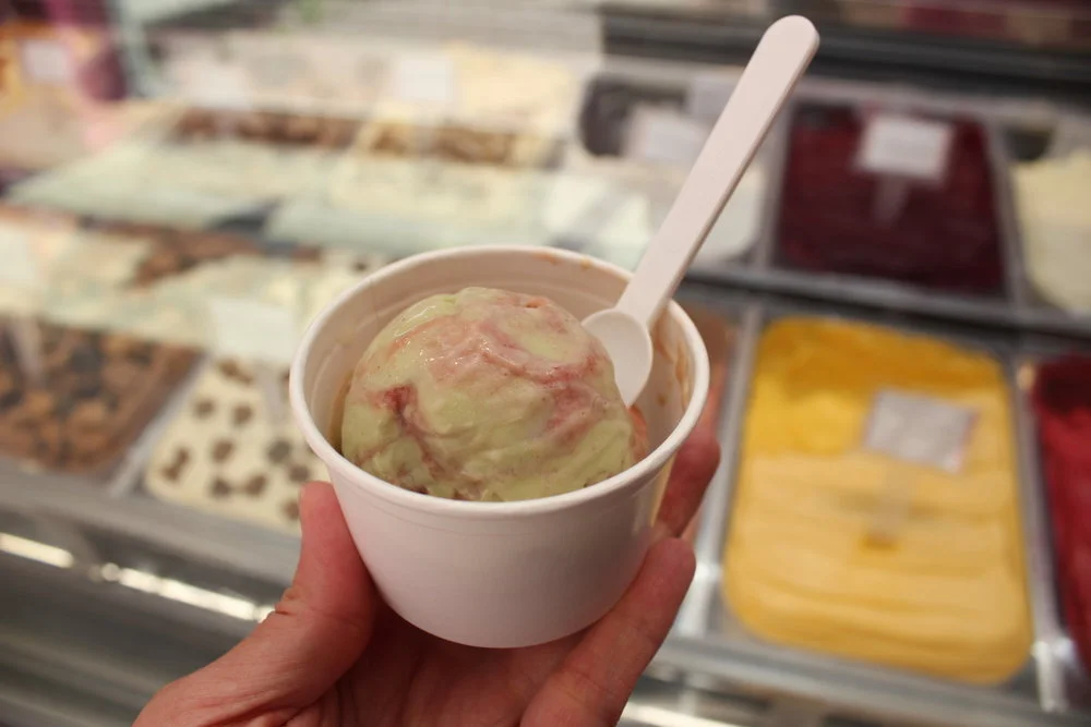 STRAWBERRY PISTACHIO