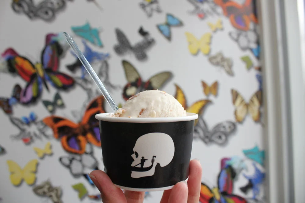 PEANUT BUTTER CROISSANT