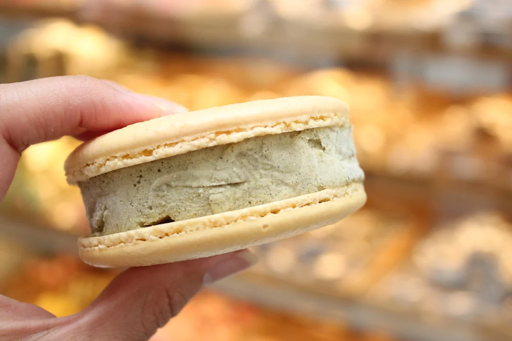 JASMINE ICE CREAM MACARON