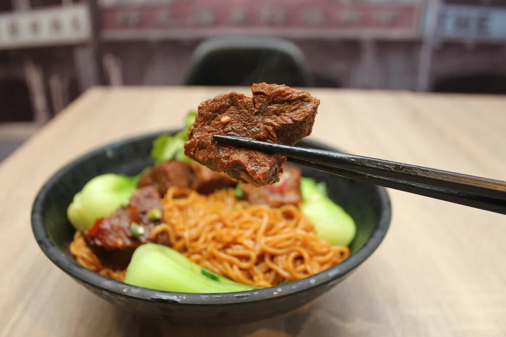 BRAISED BEEF NOODLE MIXED WITH SAUCE