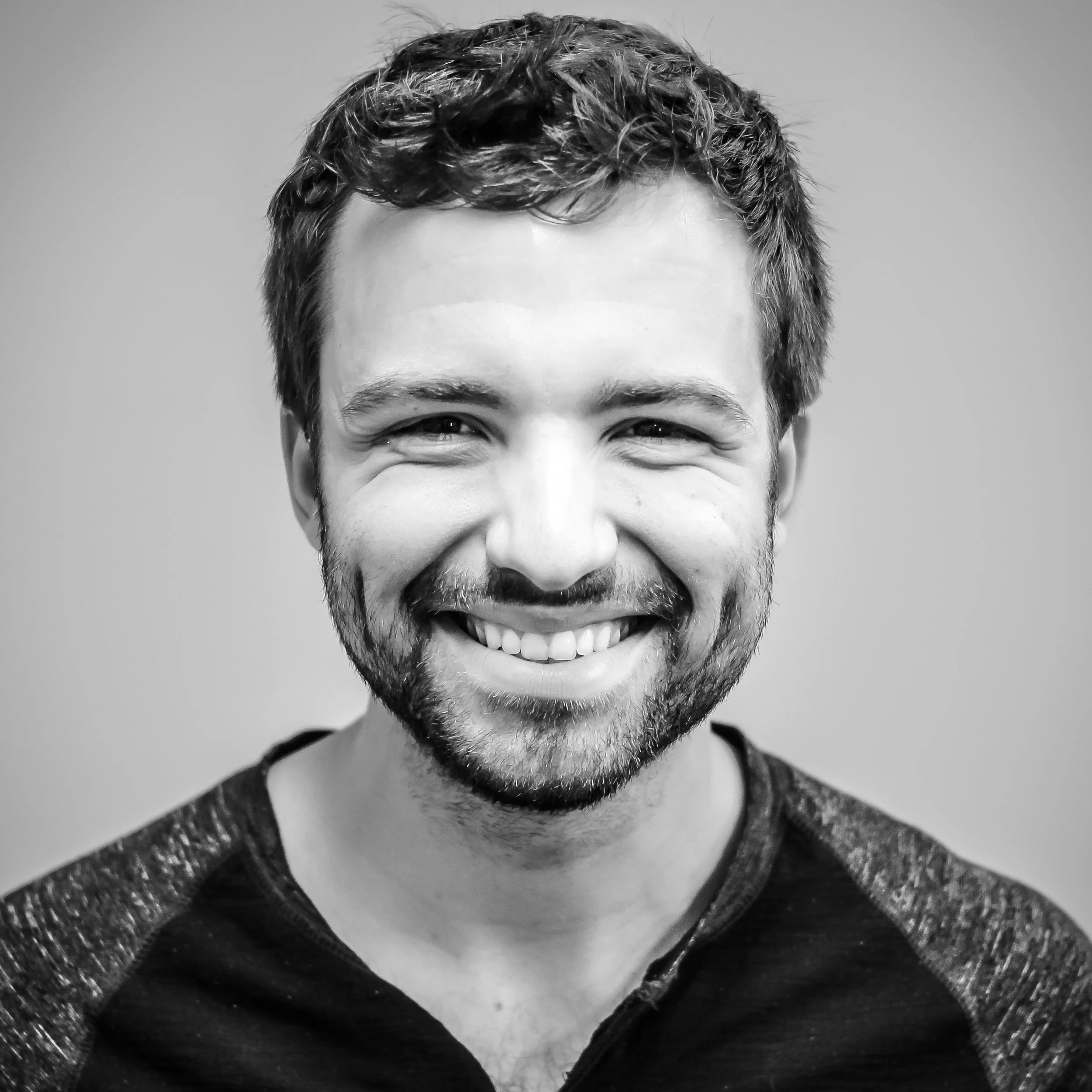 Aaron+Headshot+%28final%29+%281+of+1%29.jpg