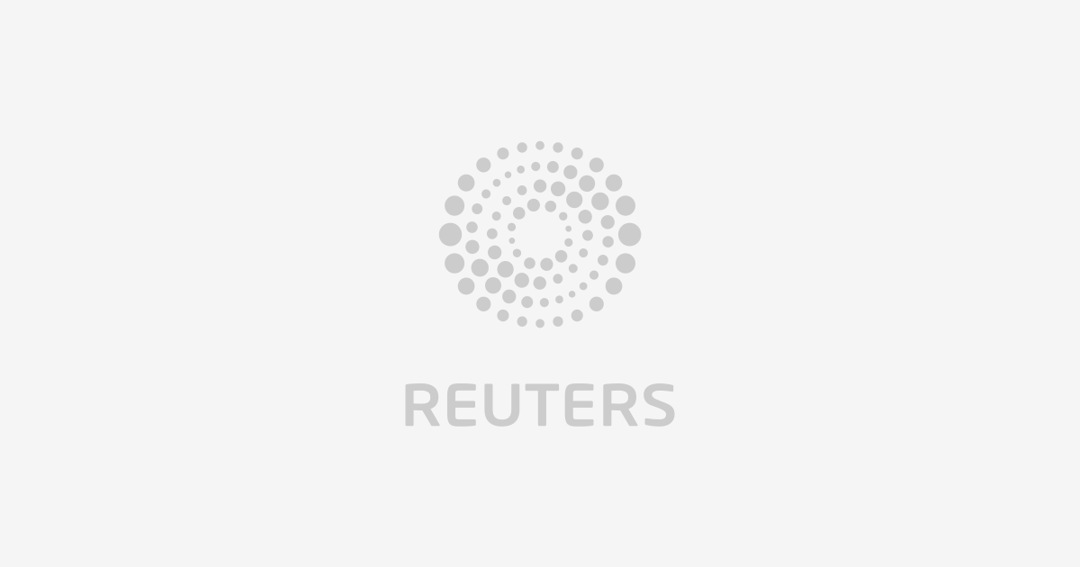 Juul seeks to dismiss or pause hundreds of vaping epidemic lawsuits