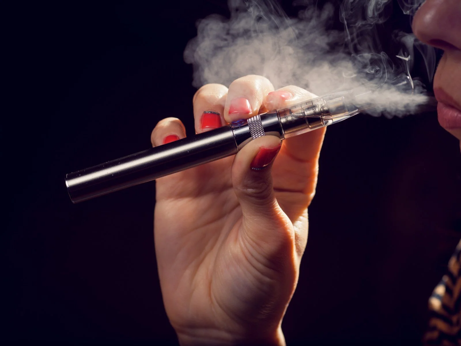 Millions of School Children Are Vaping—and It Could Be Putting Them at Risk of COVID-19