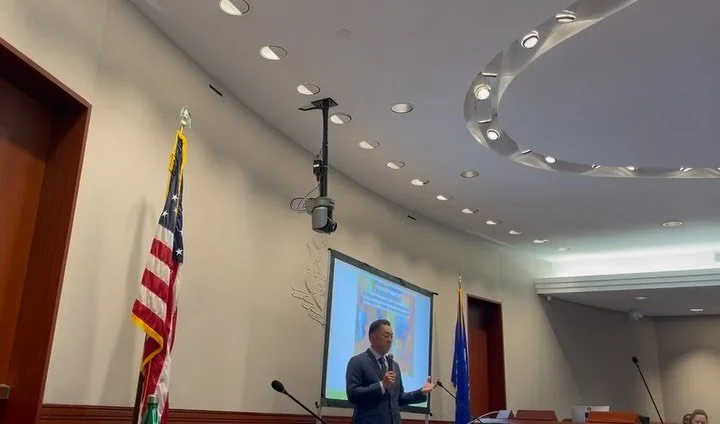 Yesterday, Caroline Joyce (PAVe ED), presented at the Hartford Community Forum event: Vaping Unveiled:
E-Cigarettes And Eco-Consequences
Prevention &ndash; Health &ndash; Waste Management. 

We are grateful to CT&rsquo;s Attorney General @williamtong