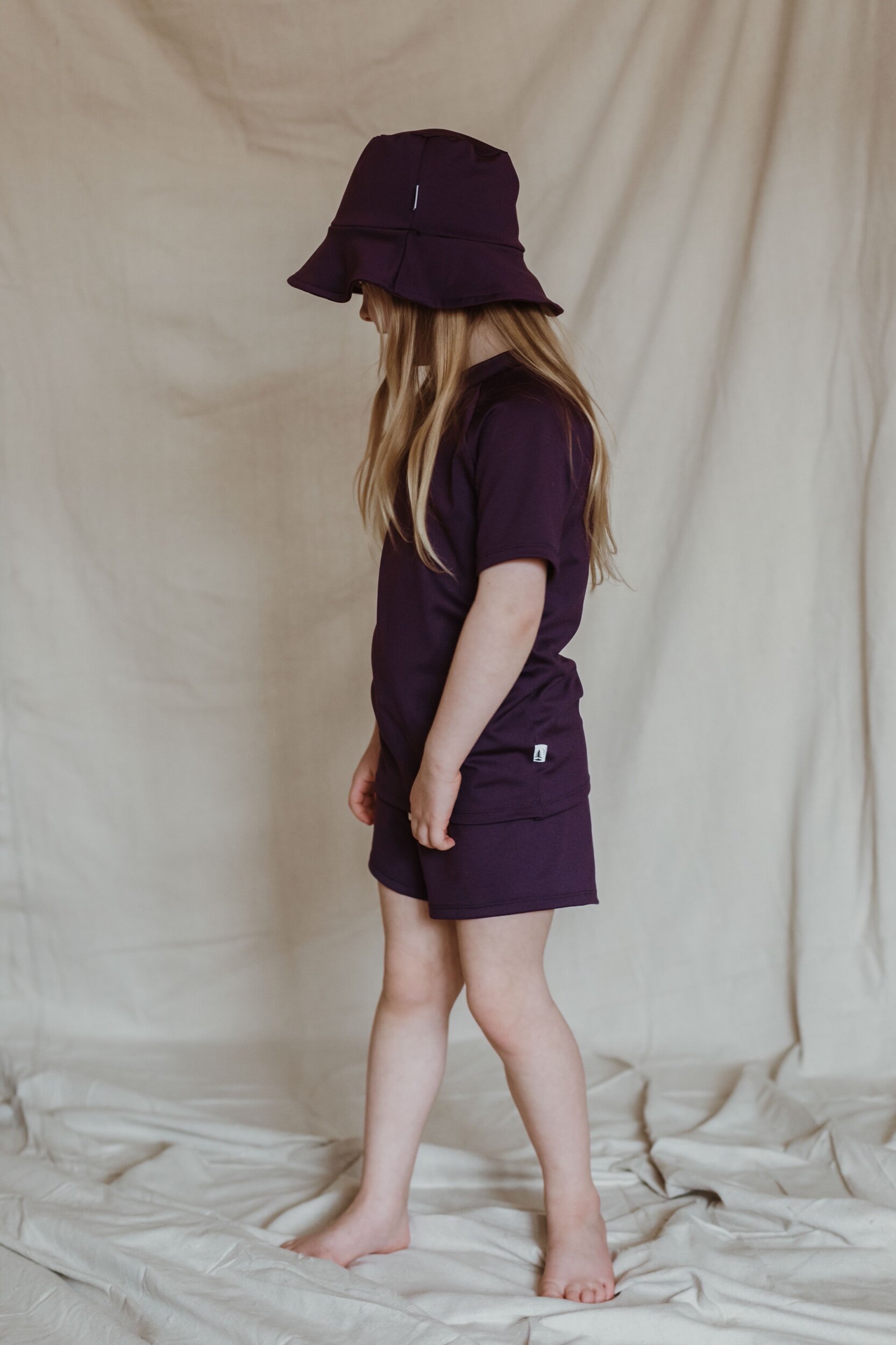 F9DDF674-7015-494B-90EF-FA32C828E1C3