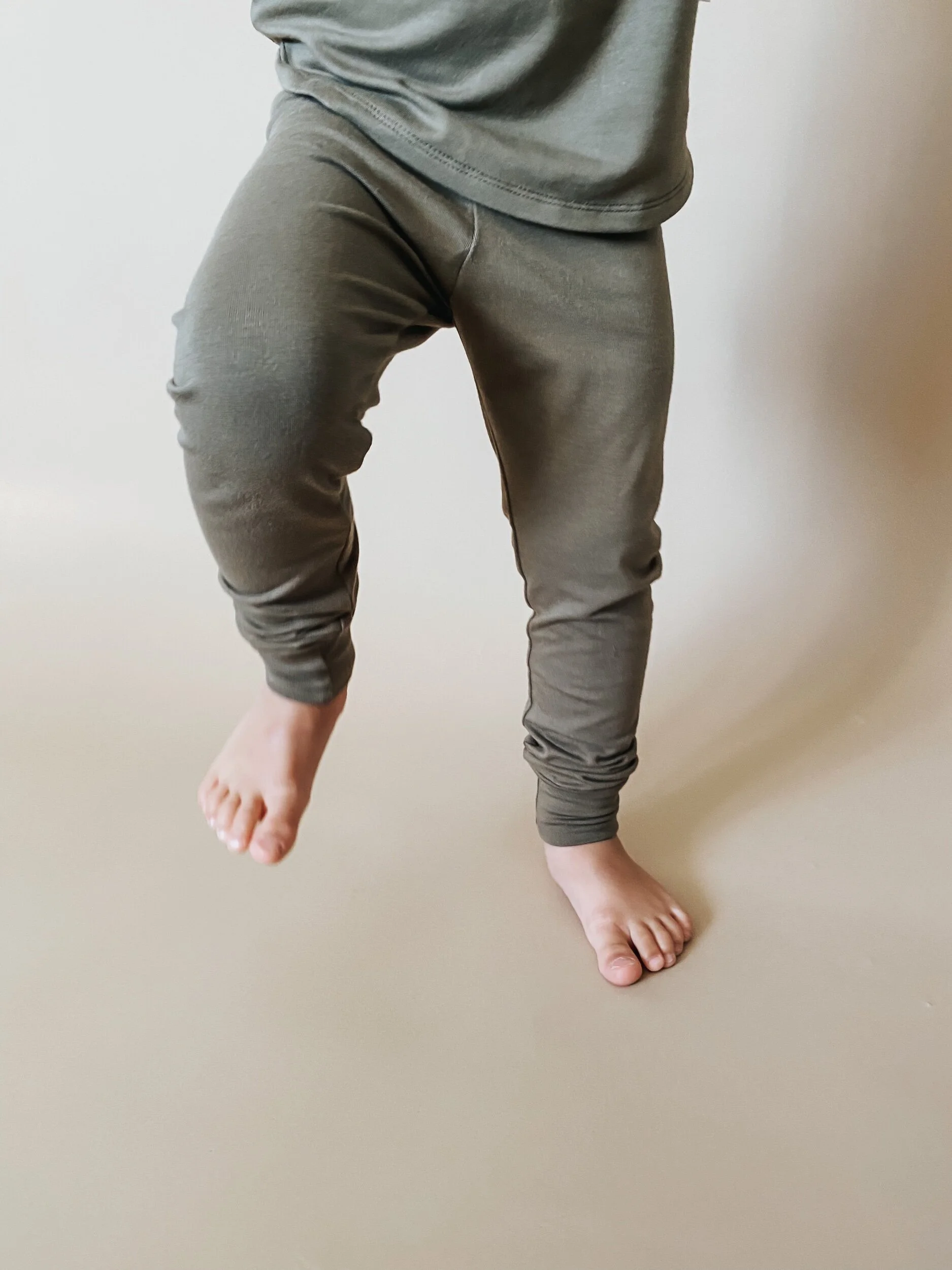 7BA0A298-FC47-4B5C-BA25-0A785E78CBF2