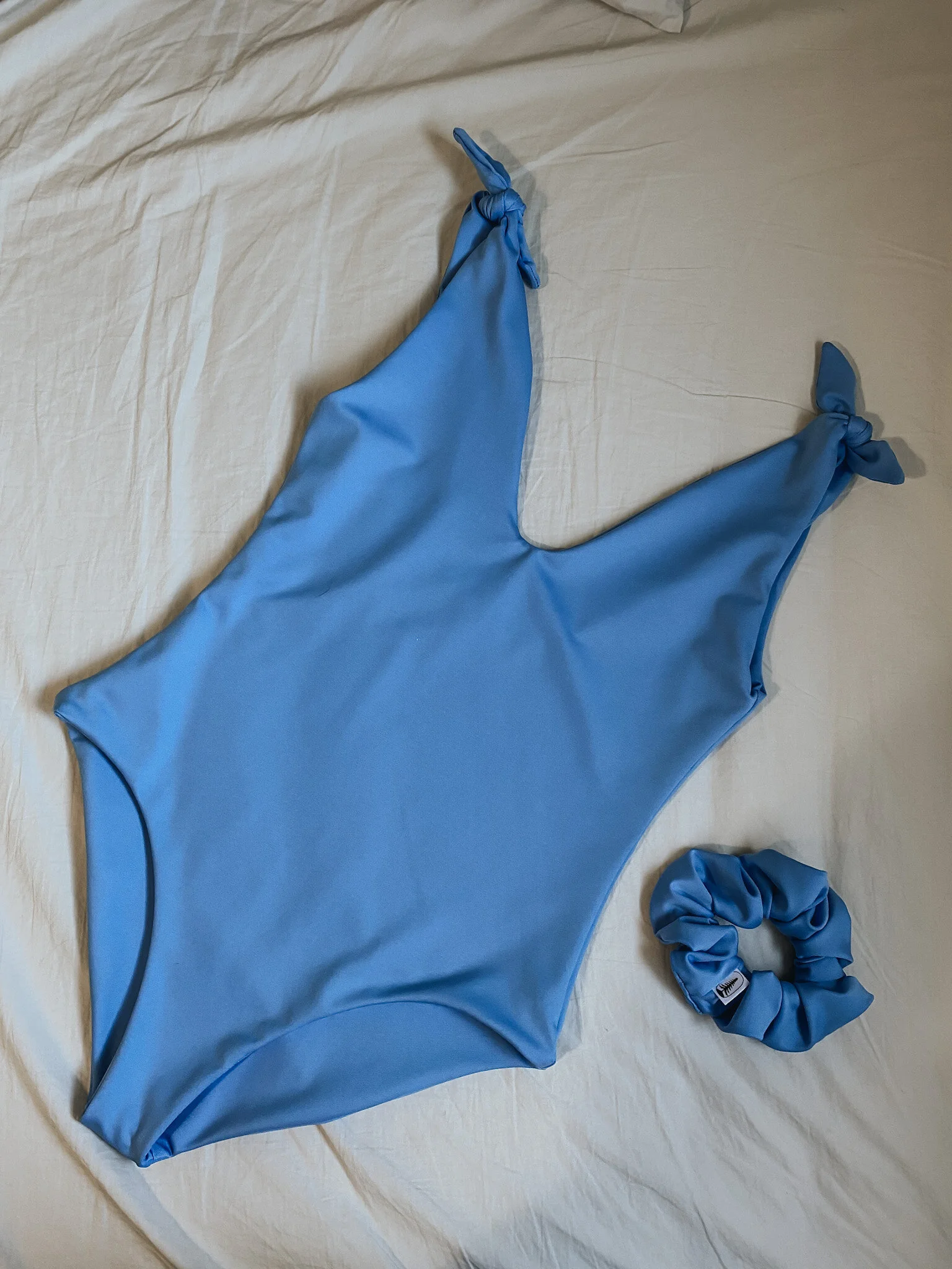 7760174C-9C16-48F5-AE1A-438CC0C02641