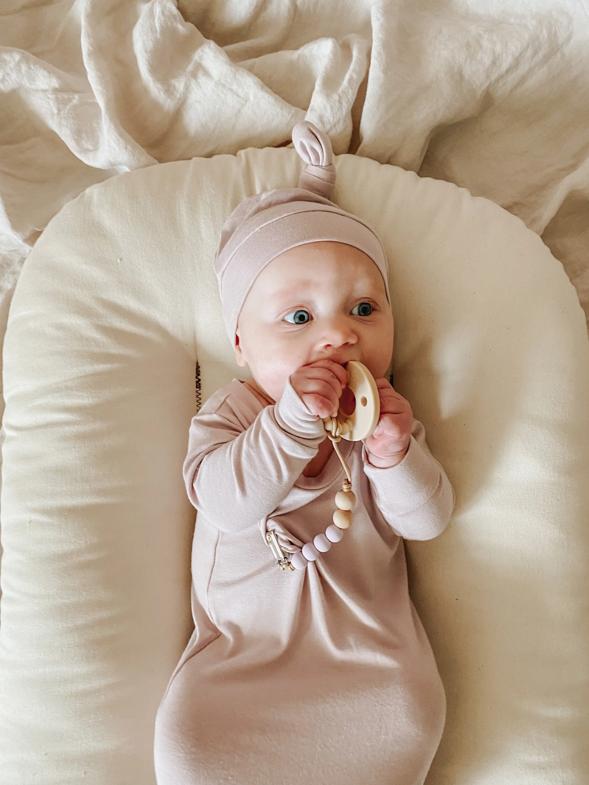 9A55DAA9-1E4A-44F8-BCC9-F98969ECA751