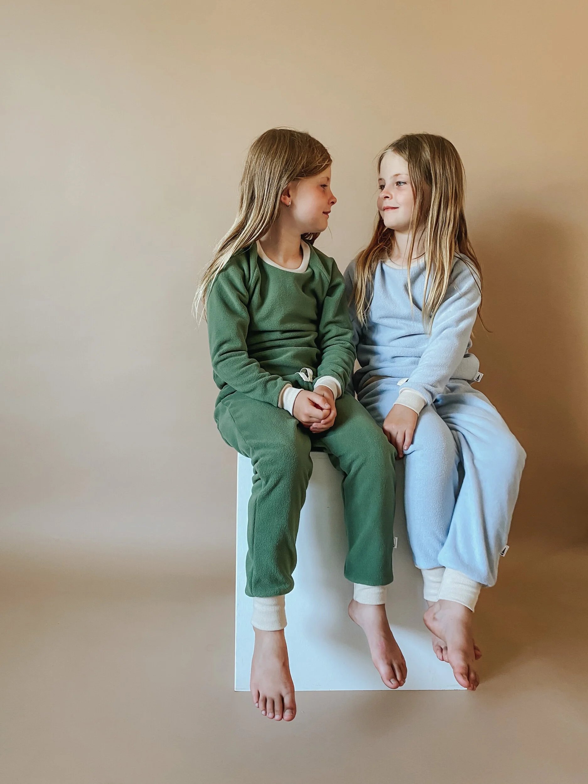 A340D1C7-8434-4EED-ABF5-9999BF212ECD