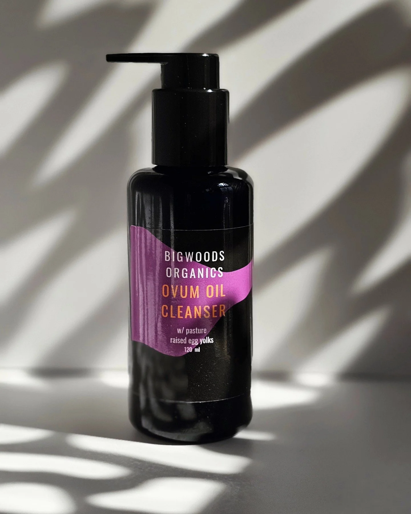ovumoilcleanserrrr.jpeg