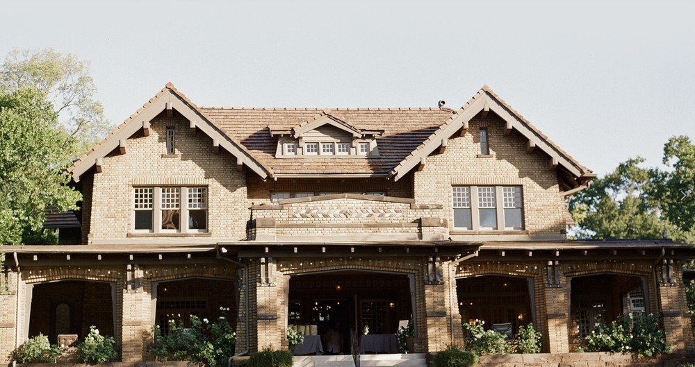 Wedding and event catering by Tre Luna Catering at Clubhouse on Highland in Birmingham AL.