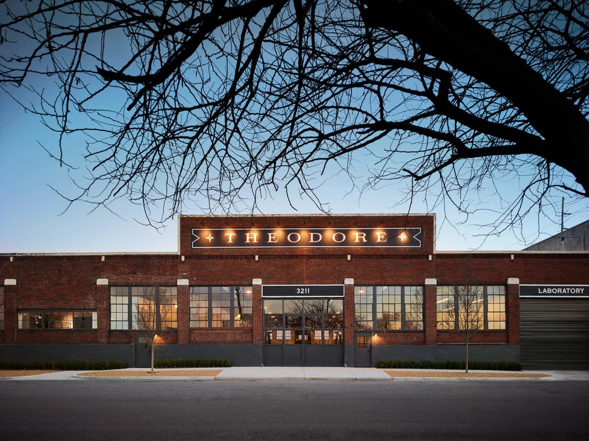 Private event venue and dining space by Tre Luna Catering in Birmingham, Alabama.
