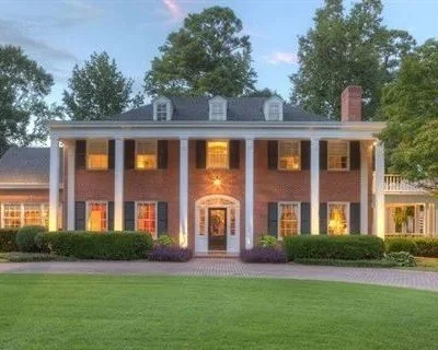 Stately Hoover-Randle Home & Gardens, an historic Birmingham venue for elegant wedding receptions and formal private events served by Tre Luna Catering