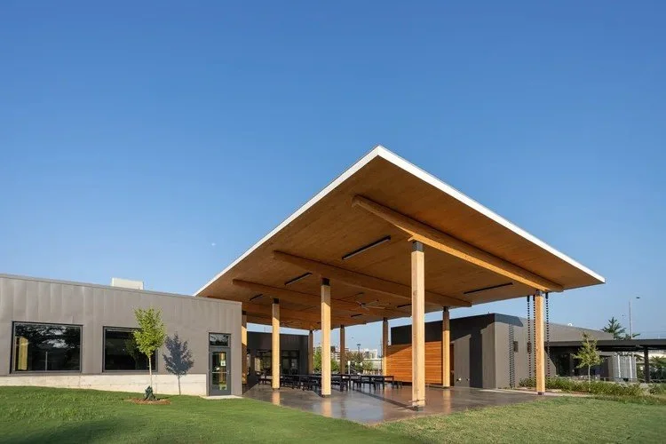 Jones Valley Teaching Farm urban outdoor wedding and event venue in Birmingham Alabama with gardens and greenhouse setting