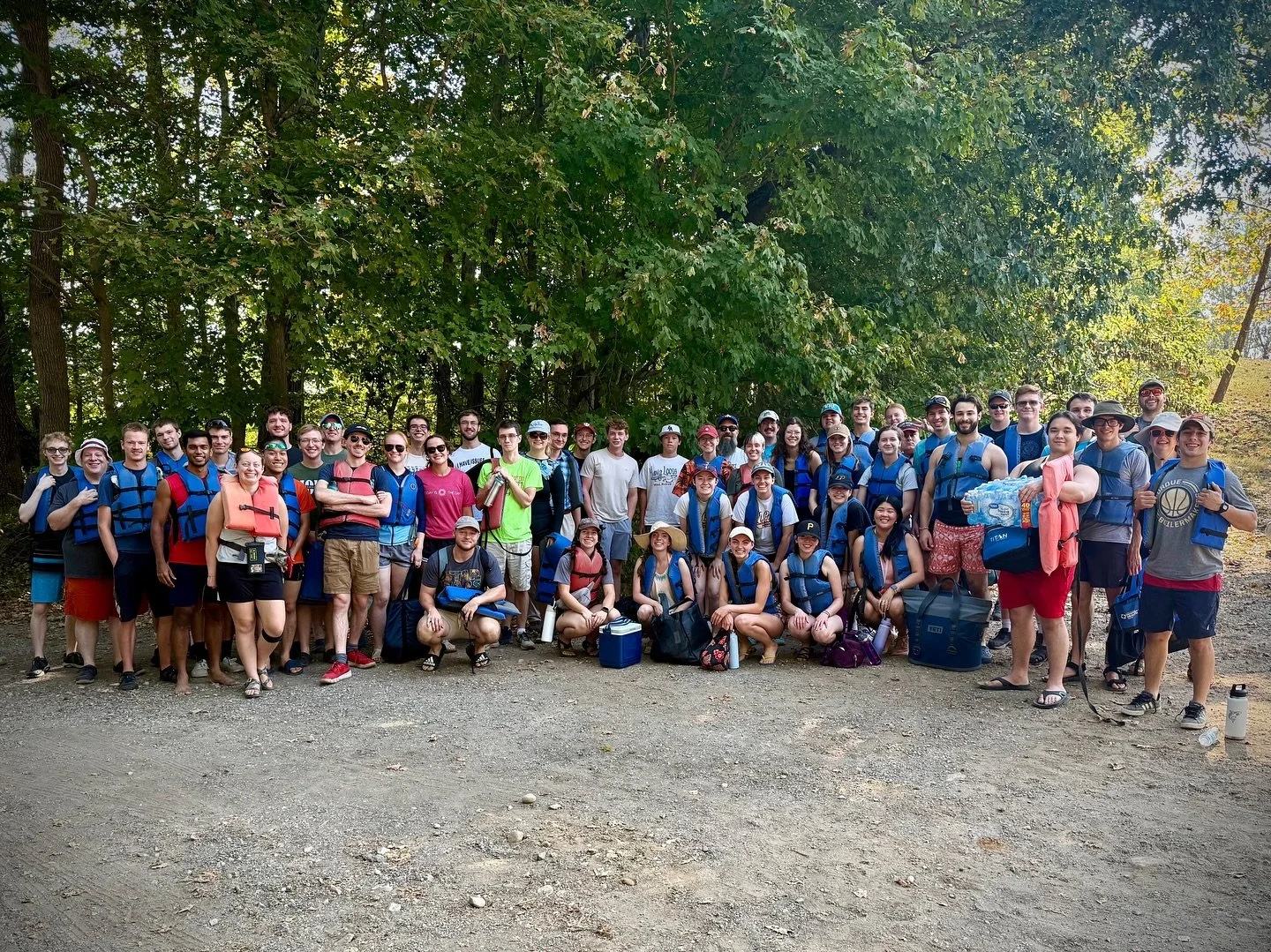 Last weekend&rsquo;s Sugar Creek canoe trip was a success! Students canoed over 7 miles, played games together, and even enjoyed some climbing and rope swings into the water! 

We were joined by college students at UIUC, Eastern Illinois, Indiana, Ba