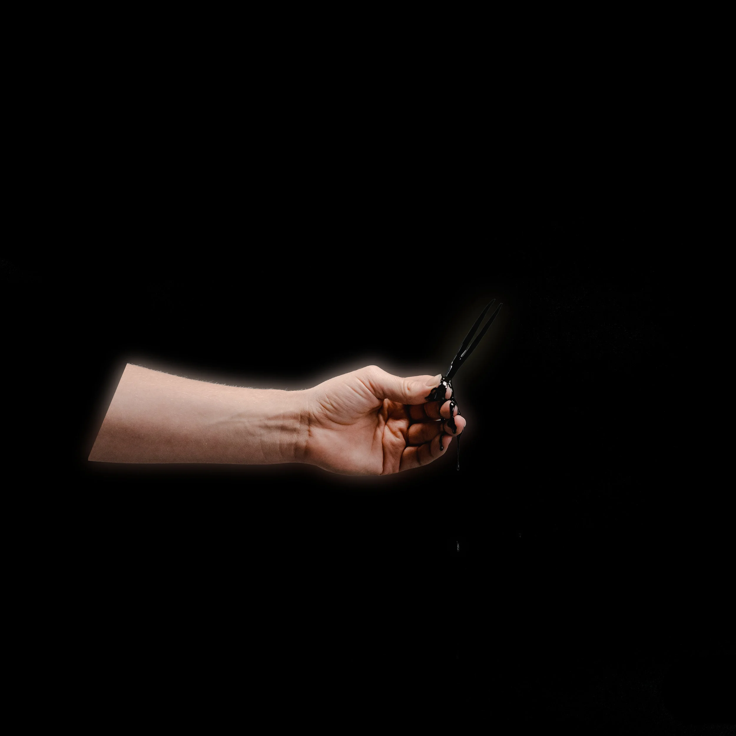 tweezersGOODWORK_WEEZER_SLIME_HAND_-39.jpg