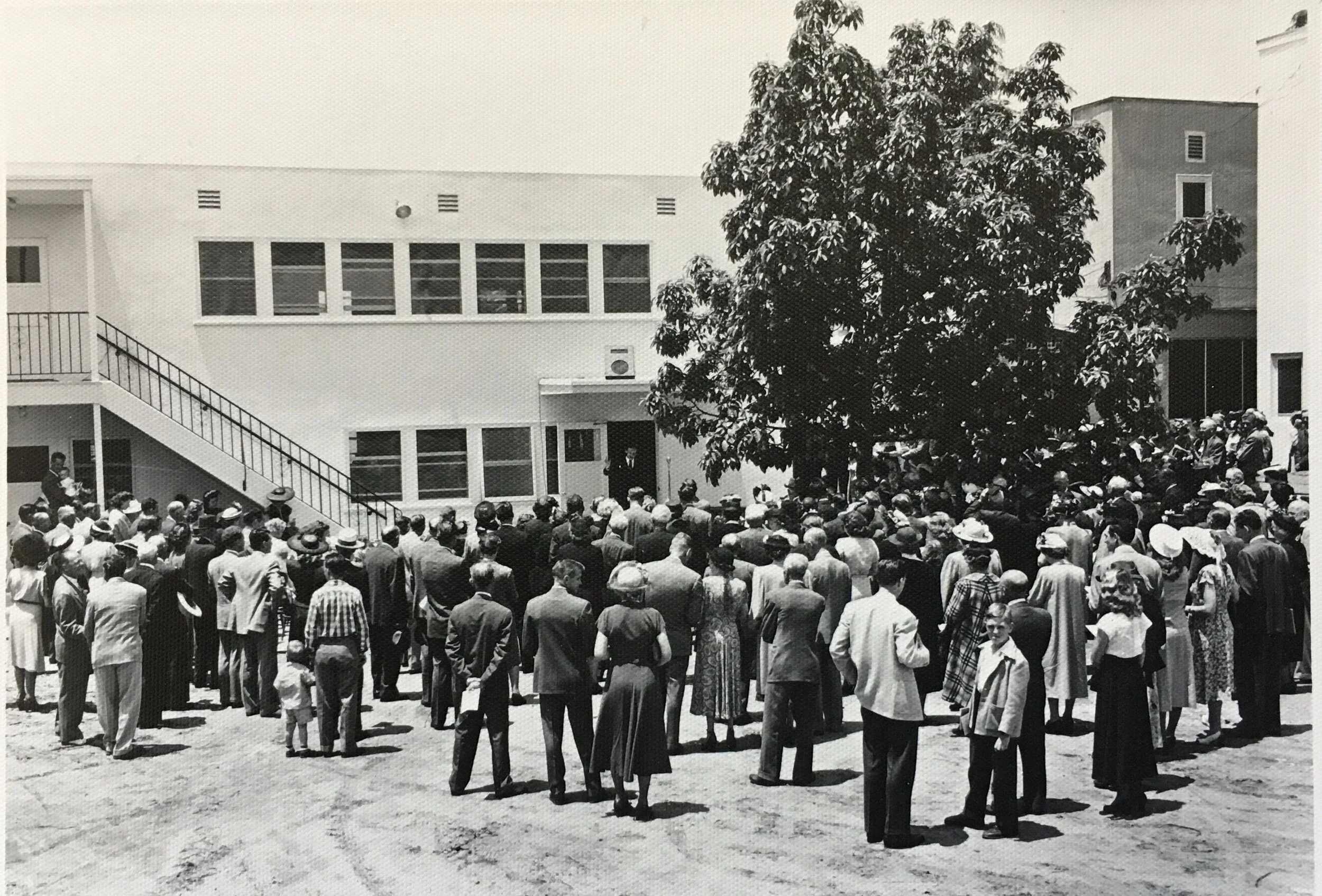 Dedication of the completed "Sunshine Hall"