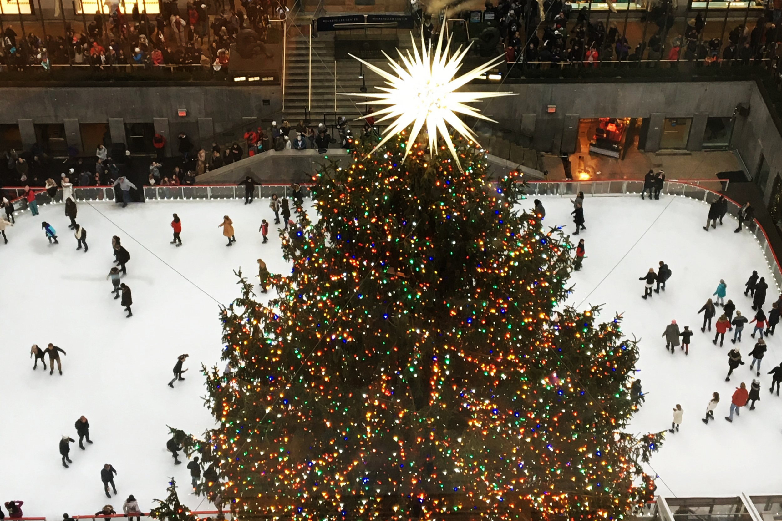 Star at Rock Center.JPG