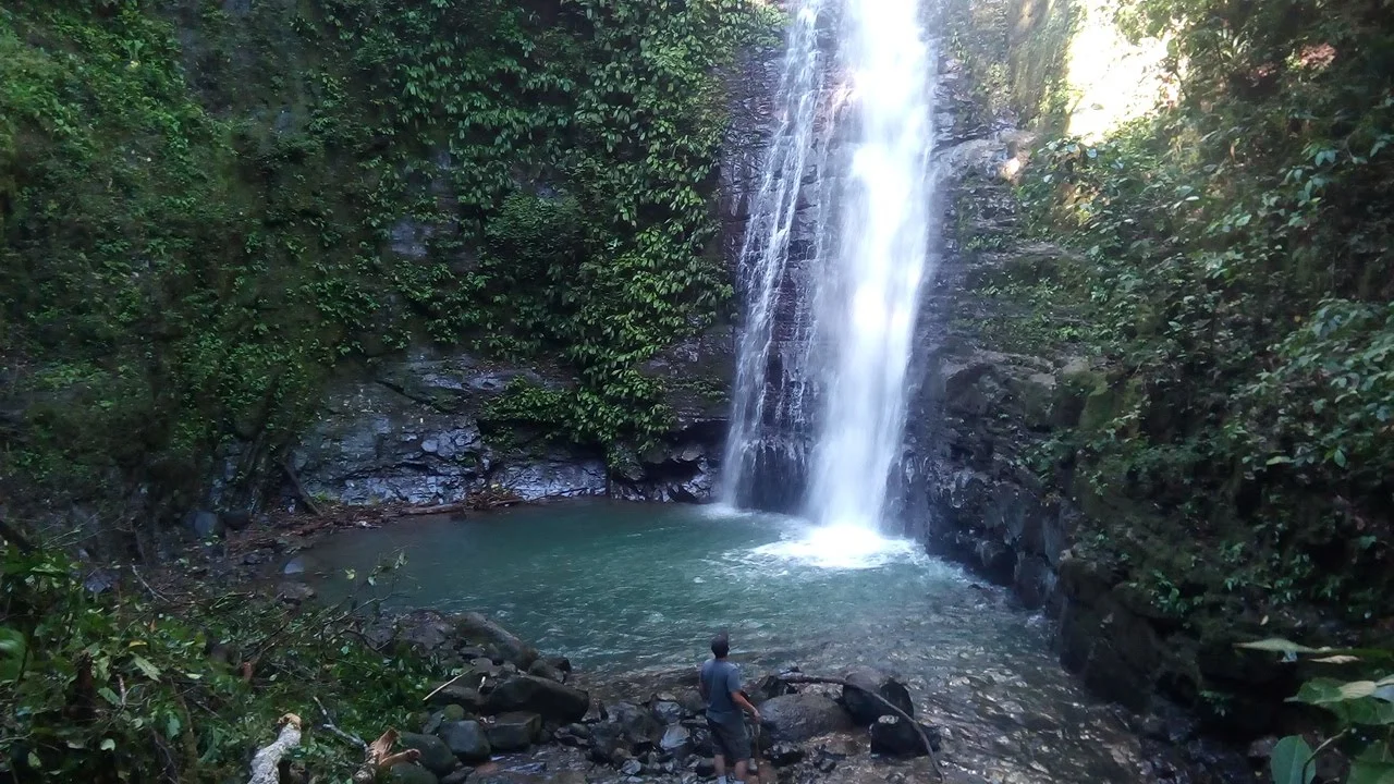 Waterfall Valley - Santa Lucía Falls