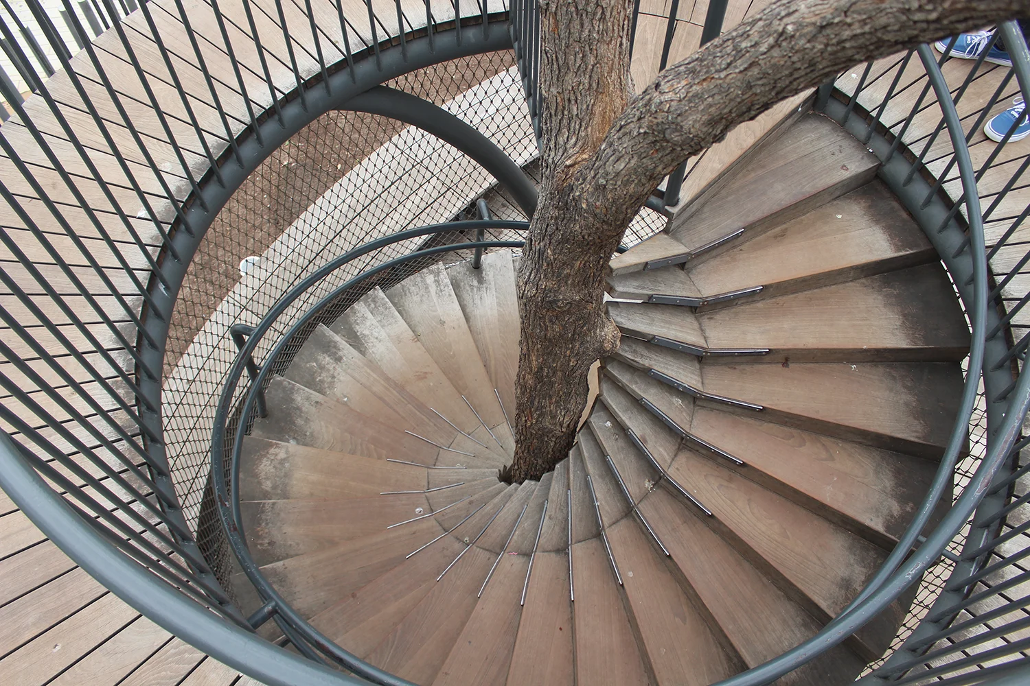 stairs2.jpg