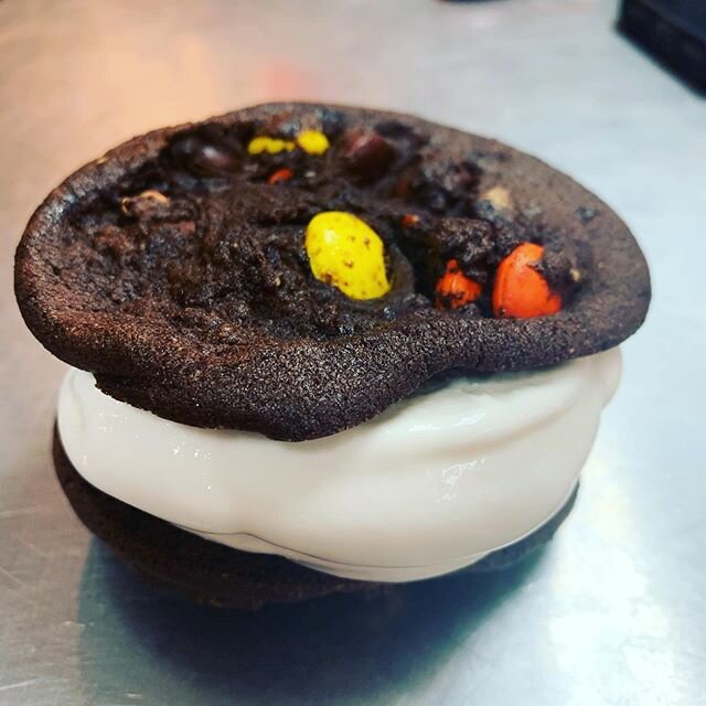 Limited supply for tonight...we are trying out these new cookies! Chewy chocolate cookies with Reese&rsquo;s Pieces filled with vanilla ice cream! 2.00 a piece tonight if you want to try them! Limited supply! 😃