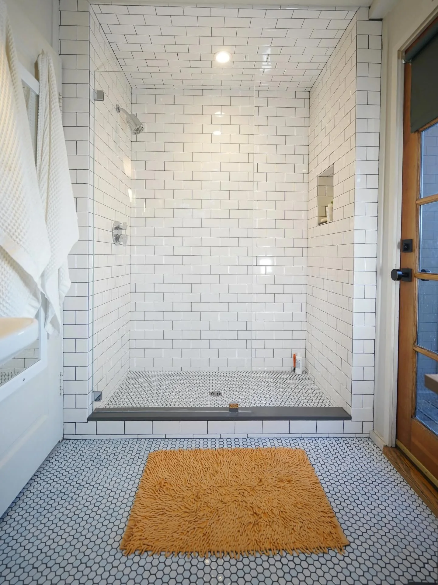 When we moved into our teeny, tiny CA bungalow, the bathroom featured a huge clawfoot tub covering the window and the backdoor, making using the toilet a gymnastic move, and storing so much as a toothbrush asking too much. Sadly, we sold the tub, bum
