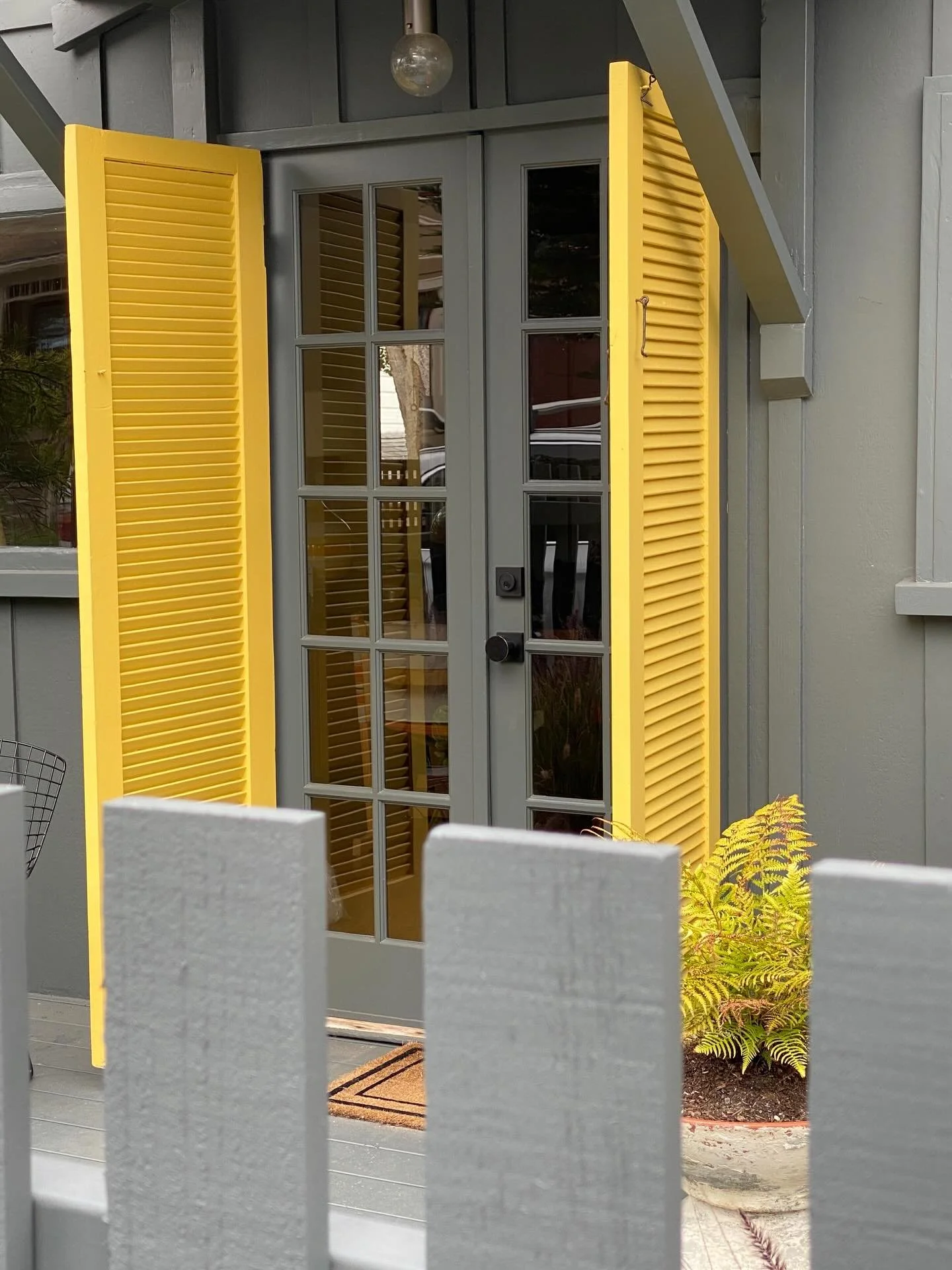 Don&rsquo;t forget when choosing your exterior paint colors, to take into account your plans for your landscaping. Because the bungalow is so small, I made it sort of recede into a backdrop for the foliage&hellip; a symphony of greens.&nbsp;

#Pacifi