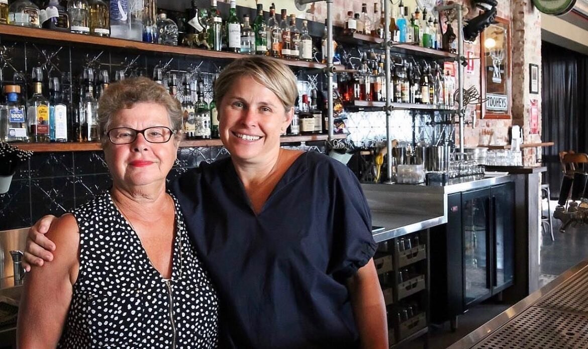 Happy international women&rsquo;s day 🌸 
The Stag wouldn&rsquo;t be the pub we know and love without the women who keep it all together!
.
📸 The beautiful matriarchs of the Stag!