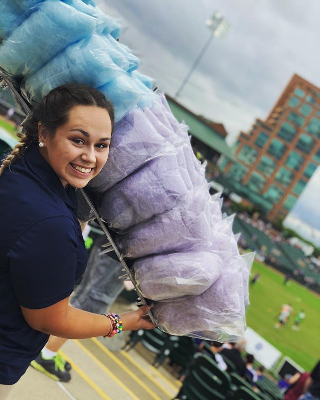 It&rsquo;s time for some purple cotton candy &amp; Louisville City Soccer!! Game time is at 5pm! ⚾️💜
.
.
.
#ultimateconcessions #louisvillecityfc #louisvillesluggerfield #soccer #cottoncandy #dugoutdelights