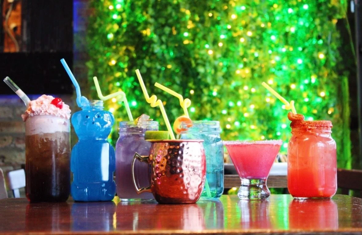 Friday mood. 🍹 Get your weekend started with your favorite cocktail from Stretch! We open at 5PM! 

⏰ Open at 11AM Sat + Sun 

#stretch #wrigleyville #tgif