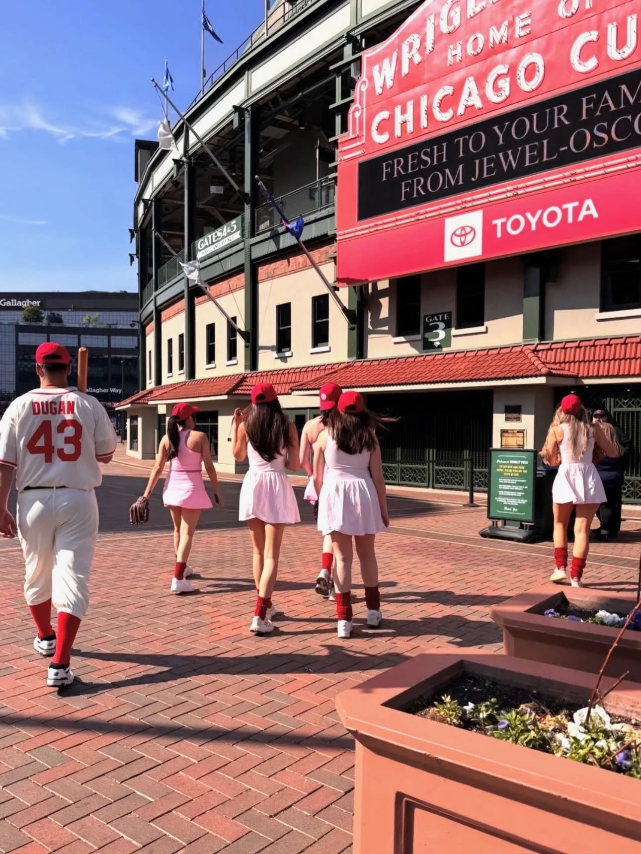 7 days until League of Their Own Pop-up! ⚾️🎉

Join us June 15 as we celebrate 80 years of women making baseball history with themed cocktails, baseball nostalgia, and plenty of fun! 

Because there&rsquo;s no crying in baseball. 🍸⚾️
🗓️ June 15-Jul
