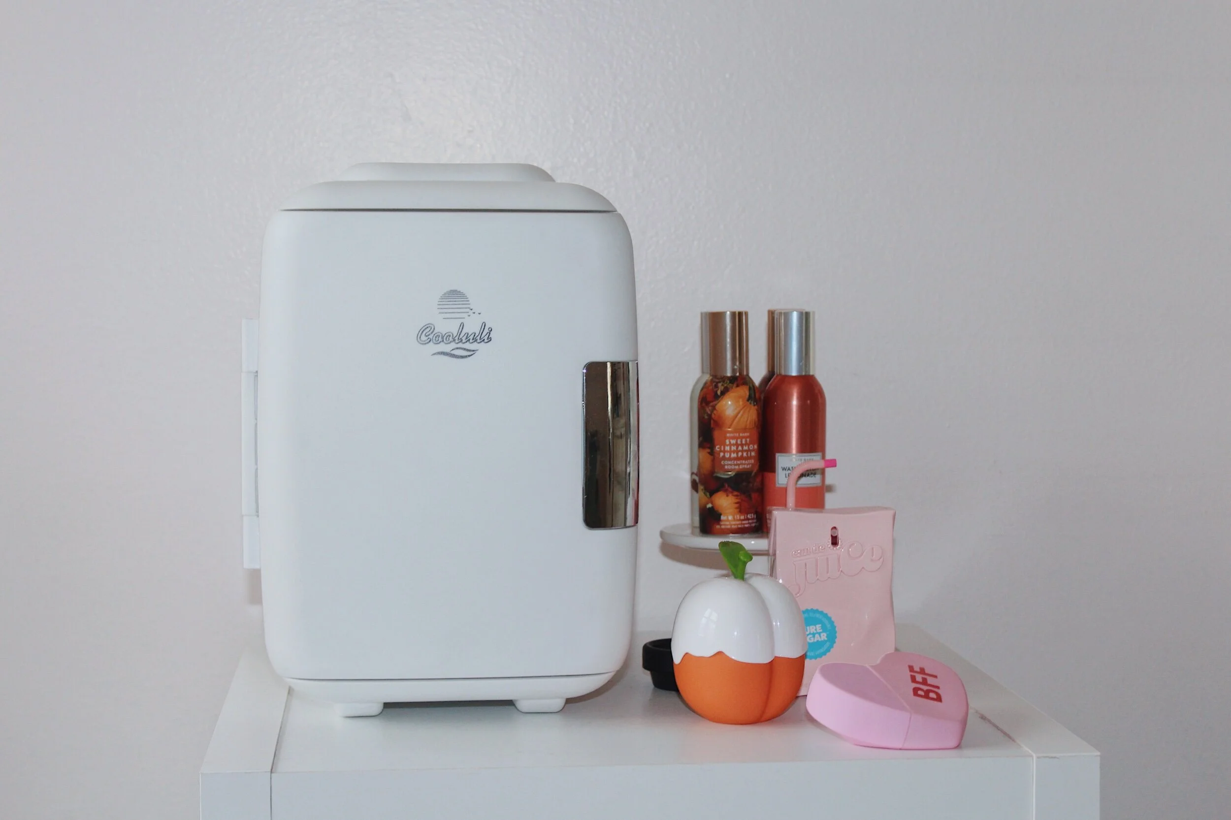 My Beauty Fridge &amp; Mini Book Shelf Tour