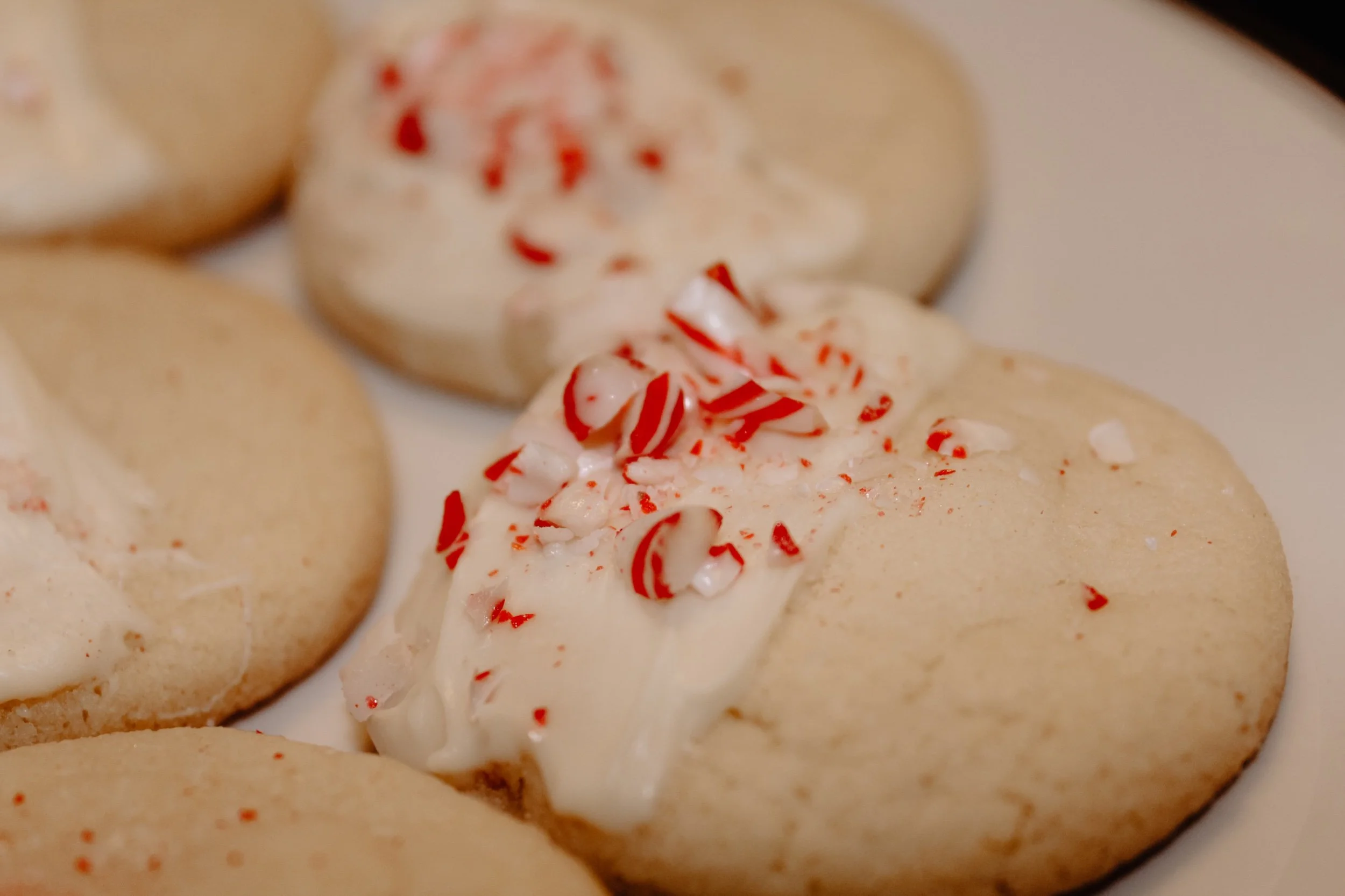 Blogmas Day 4 - Candy Cane Lane Cookies