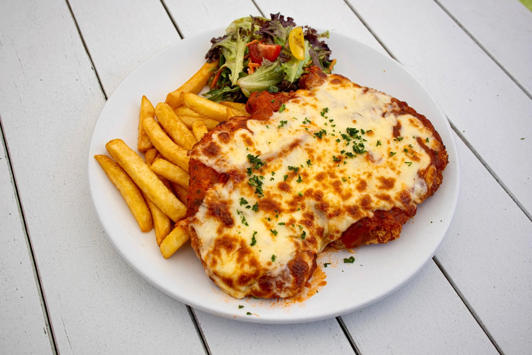 It&rsquo;s Thursday tomorrow - that means $25 parmas, with a drink included, all day and night long!

Choose from our classic chicken parma, our spicy Mexican parma or our veggie parma, add a Happy Hour drink and settle in!
