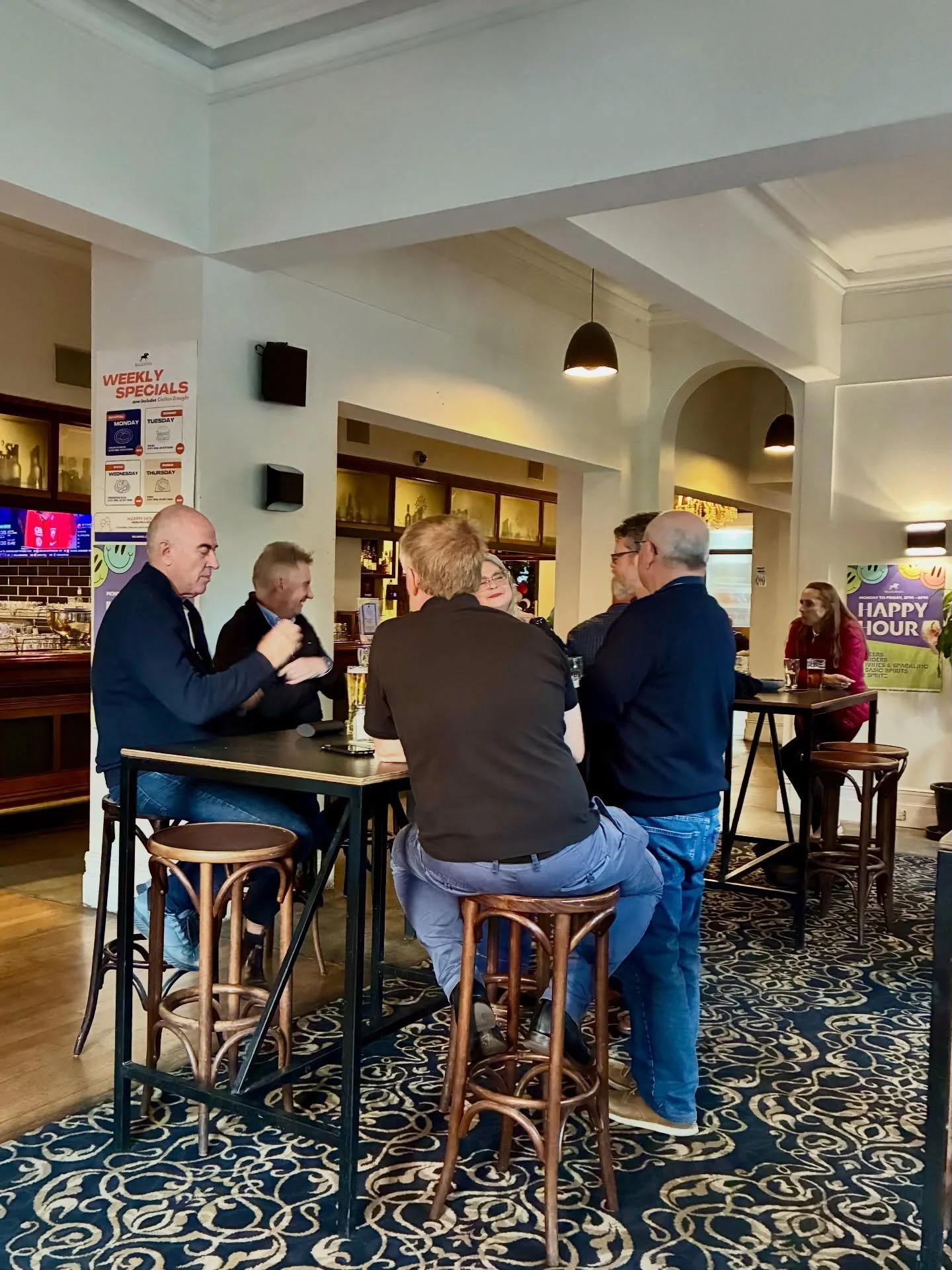 It&rsquo;s a little chilly out there - the perfect excuse to find a warm, cosy spot and settle in for the footy.

At Bells our AFL Siren to Siren package has you covered for every game, including your choice of a selected pub meal, selected drinks fr