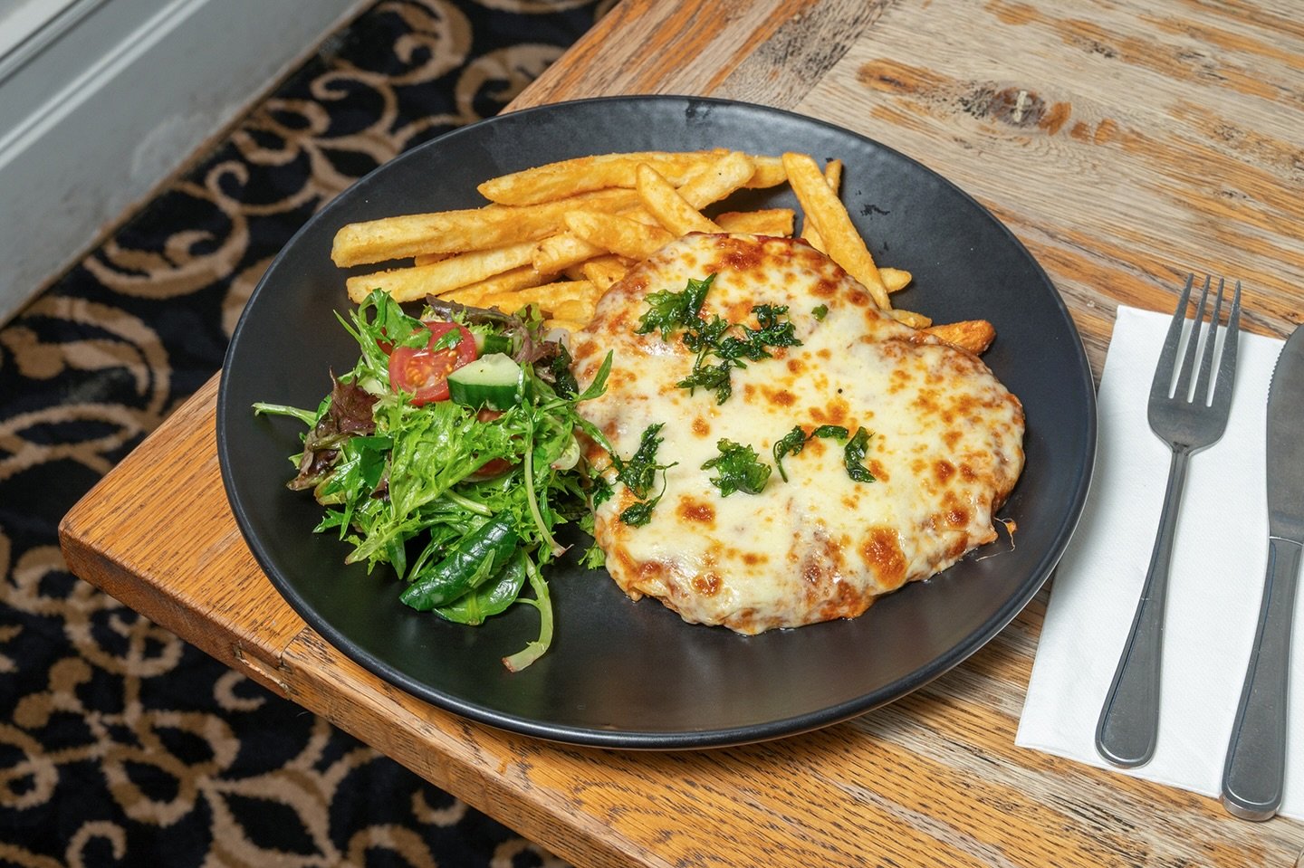 It&rsquo;s Thursday tomorrow, so $25 parmas are on the menu all day and night long.

Choose your favourite of our parmas, like this veggie parma or our classic or Mexican variations, and we&rsquo;ll serve it to you with chips, a side salad and your c